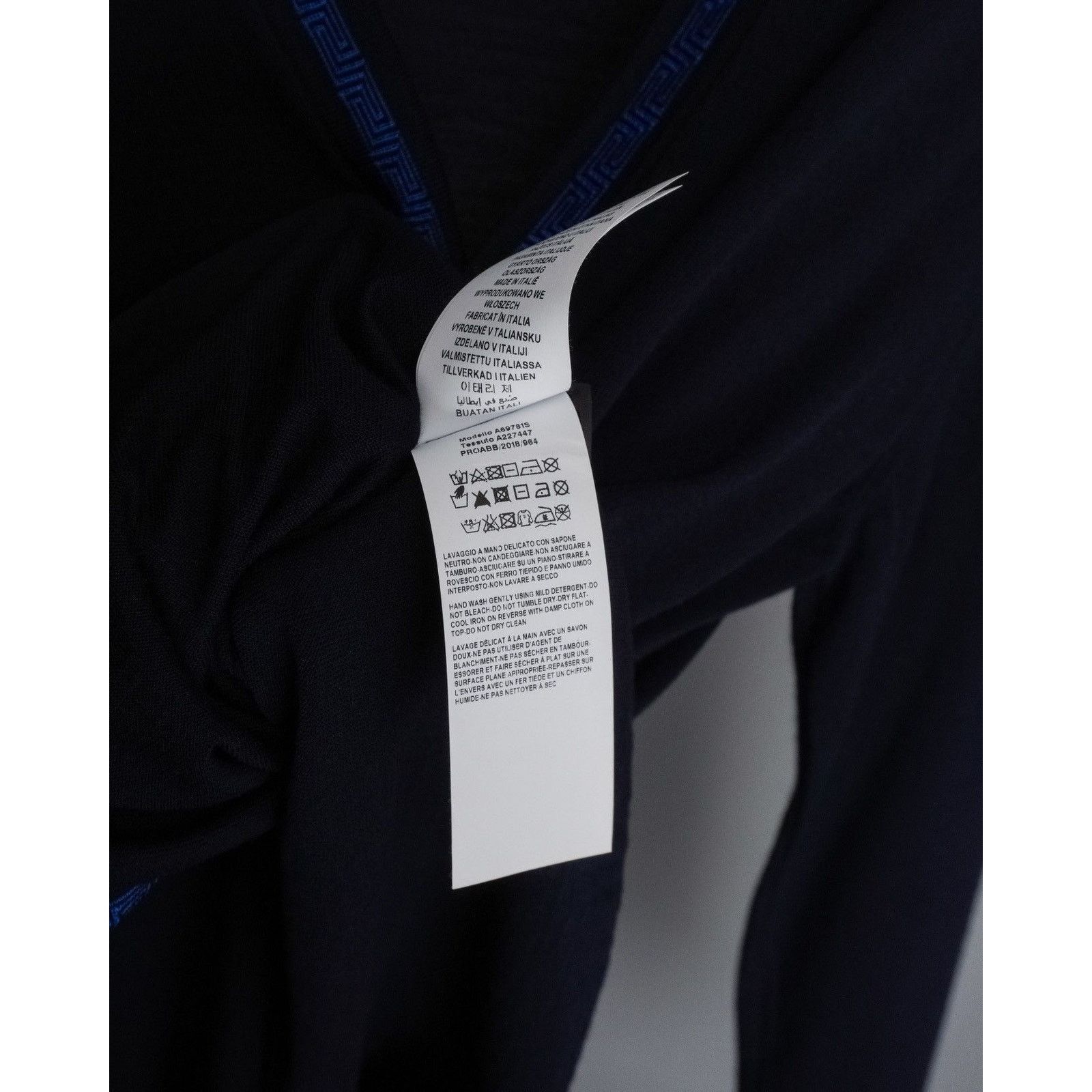 Versace Gianni versace medusa greca blue print cardigan sweater Size US M / EU 48-50 / 2 - 12 Thumbnail
