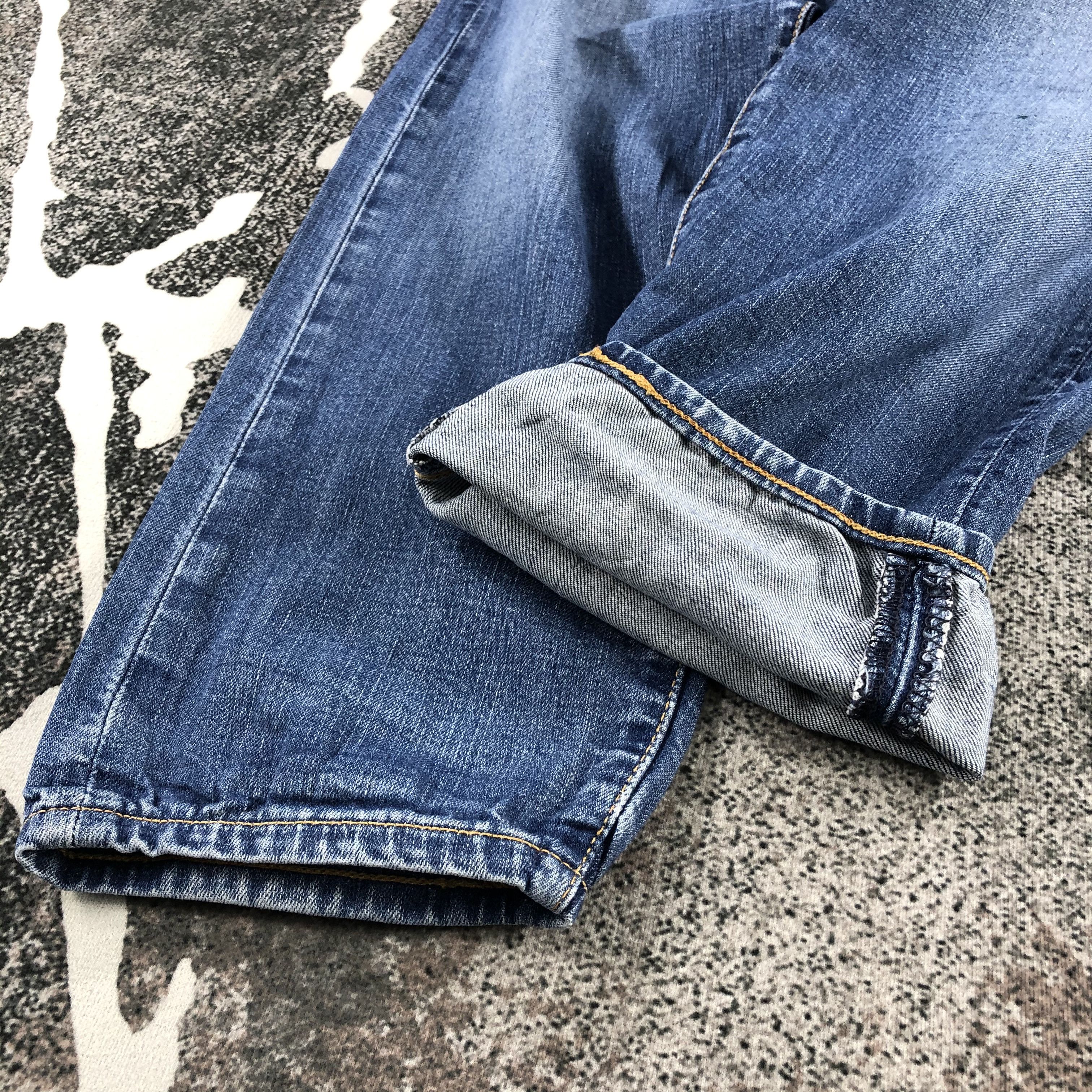Levi's Vintage Levis 512 Jeans Blue Wash Denim KJ874 Size US 32 / EU 48 - 7 Thumbnail
