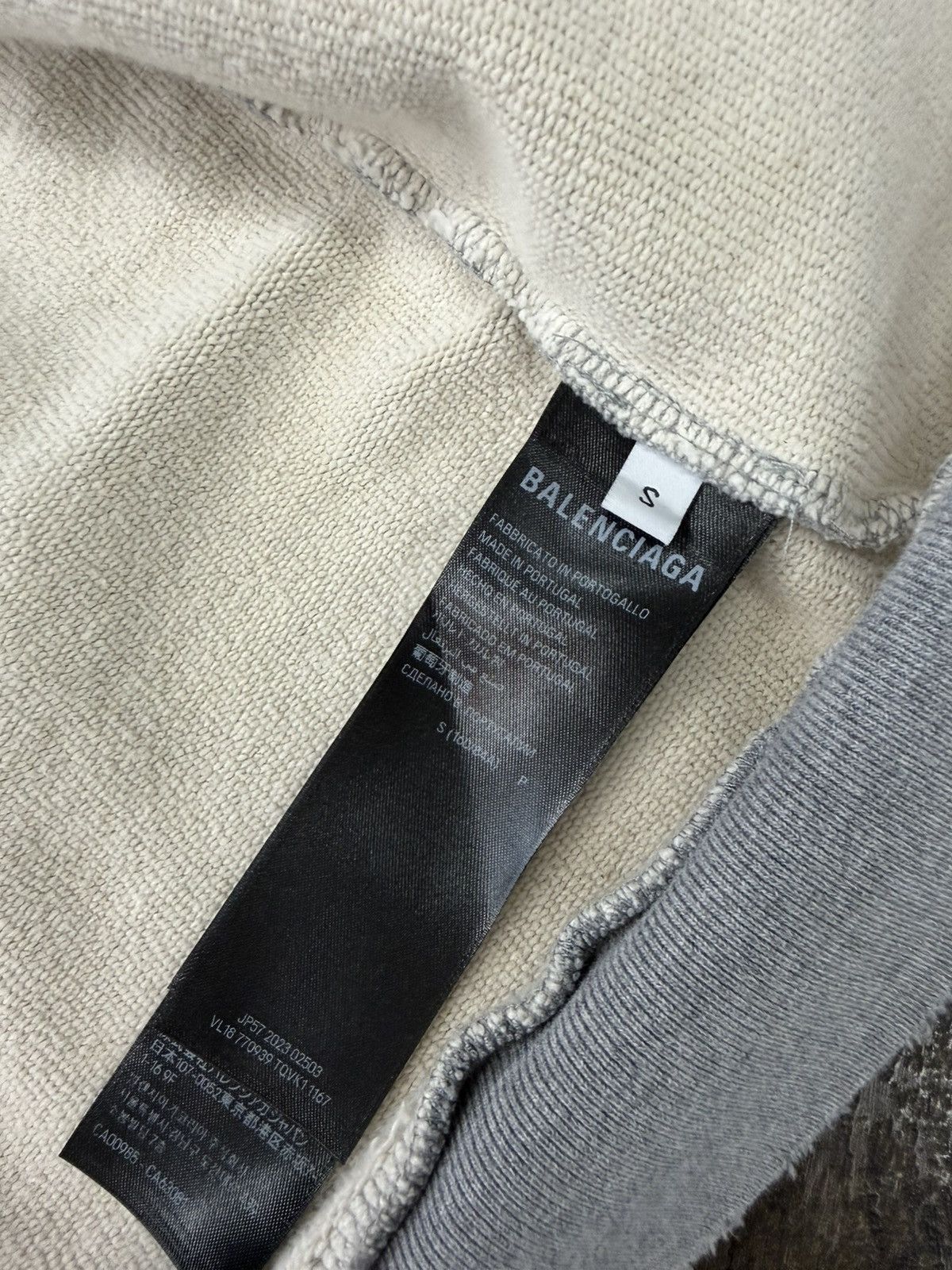 Balenciaga TATTOO HOODIE GREY ZIP UP Size US S / EU 44-46 / 1 - 6 Thumbnail