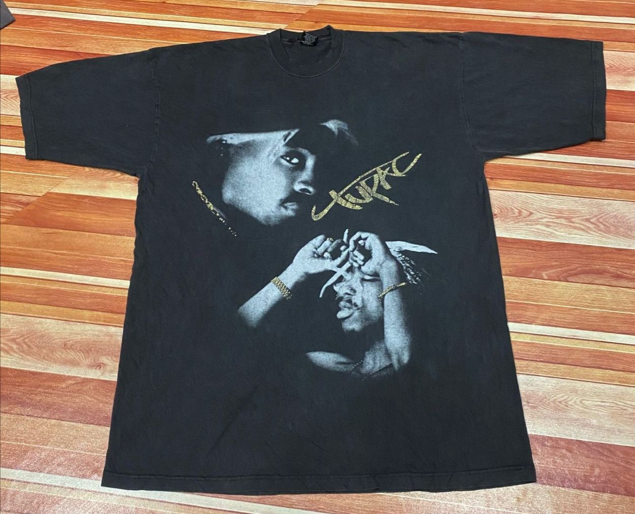Rap Tees Vintage Tupac Shakur Big Face Bling Tshirt Size US XXL / EU 58 / 5 - 1 Thumbnail