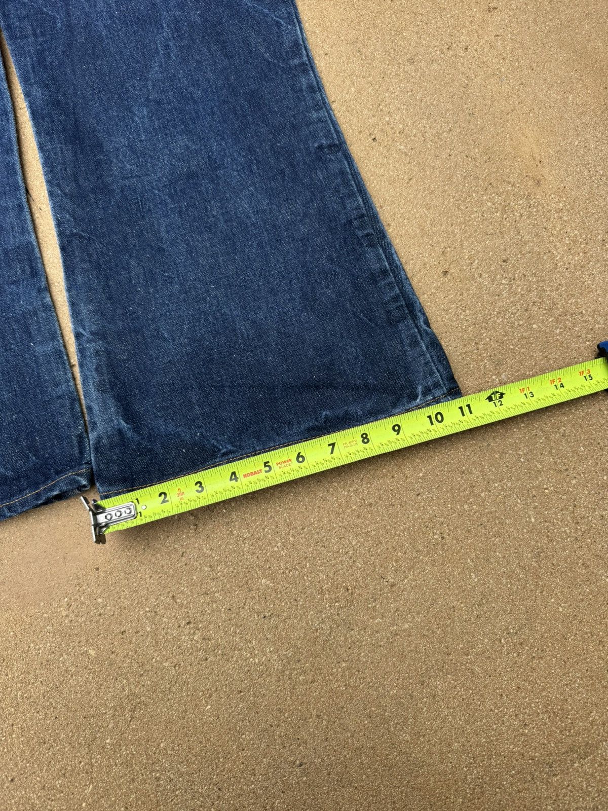 Vintage Vtg 70’s Levi’s 646 Orange Tab Bellbottom Flare Jeans 41x29 Size US 41 - 11 Thumbnail