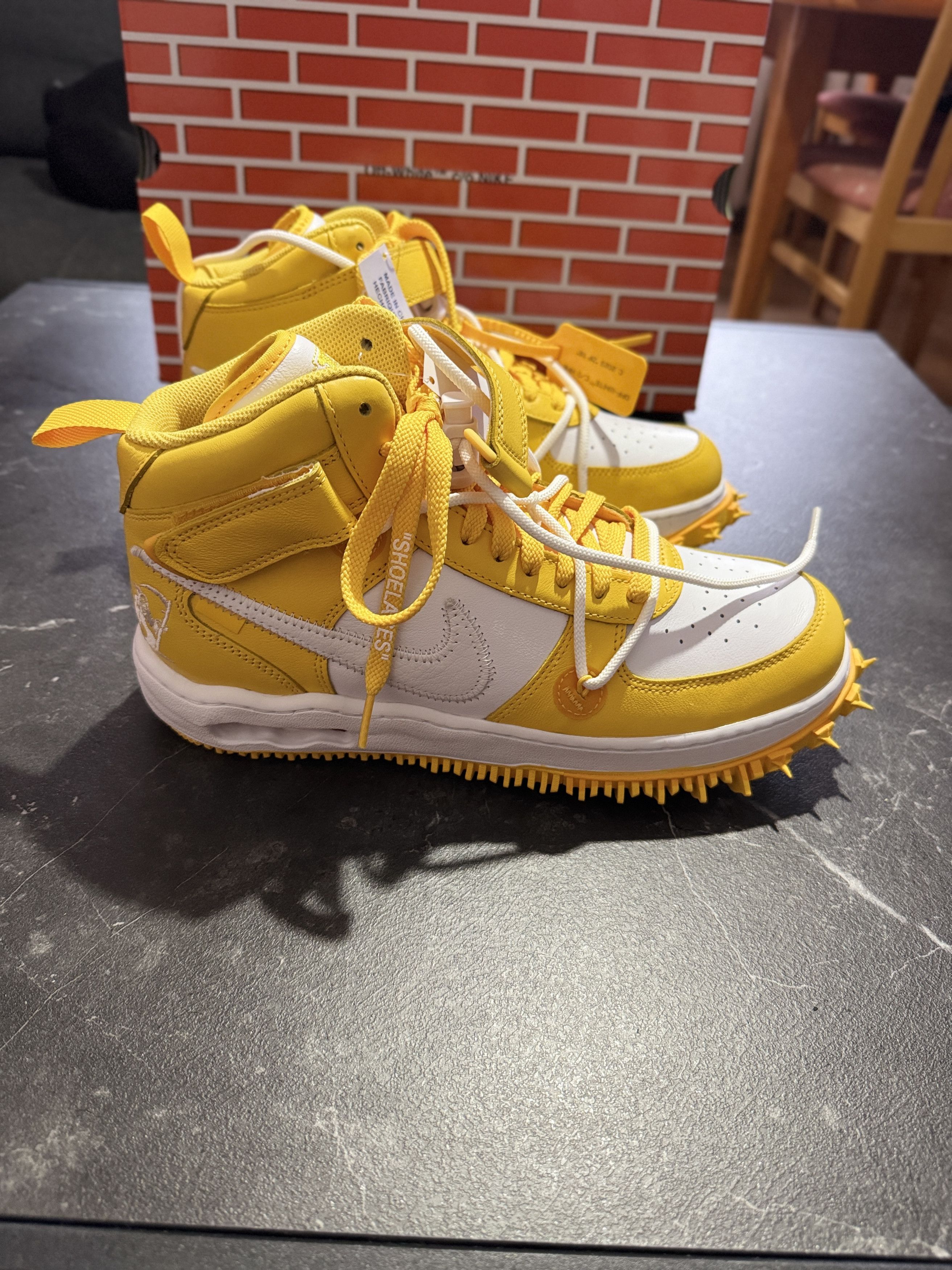 Nike × Off-White Nike x Off White Air Force 1 Mid Size US 12 / EU 45 - 3 Thumbnail