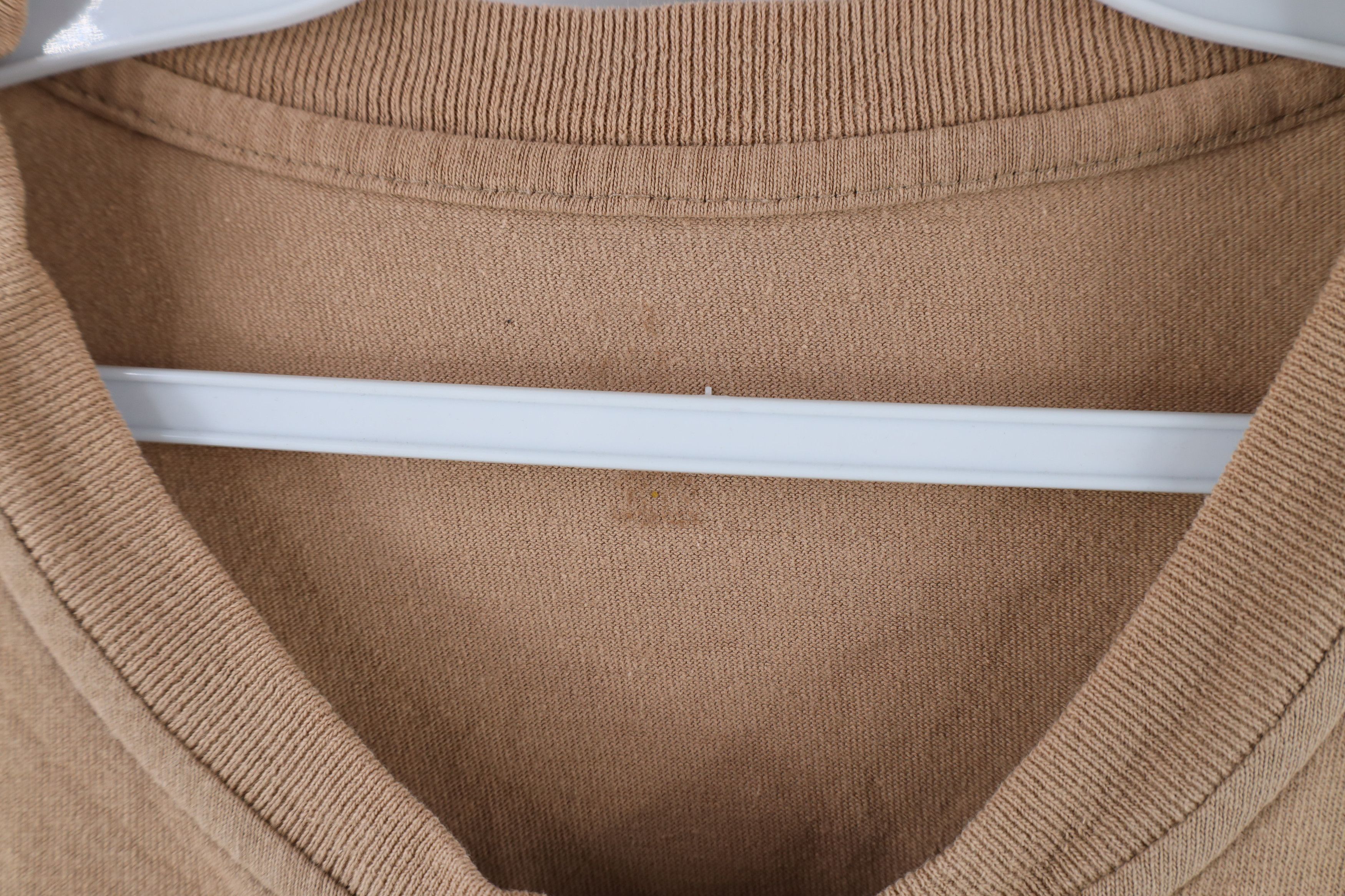 Carhartt × Vintage Vintage Carhartt Long Sleeve Henley T-Shirt Desert Brown Size US L / EU 52-54 / 3 - 7 Thumbnail