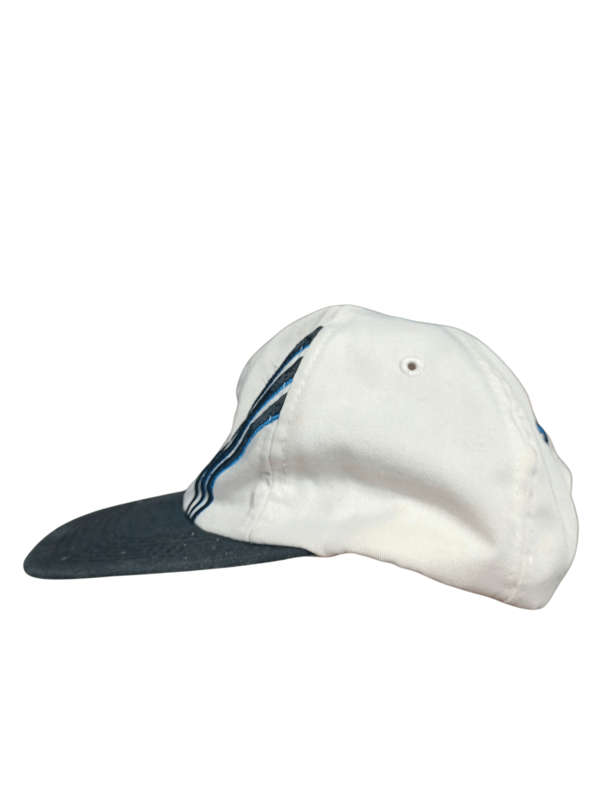 Adidas NEWCASTLE UNITED ADIDAS VINTAGE 90S SOCCER HAT FOOTBALL Size ONE SIZE - 2 Thumbnail