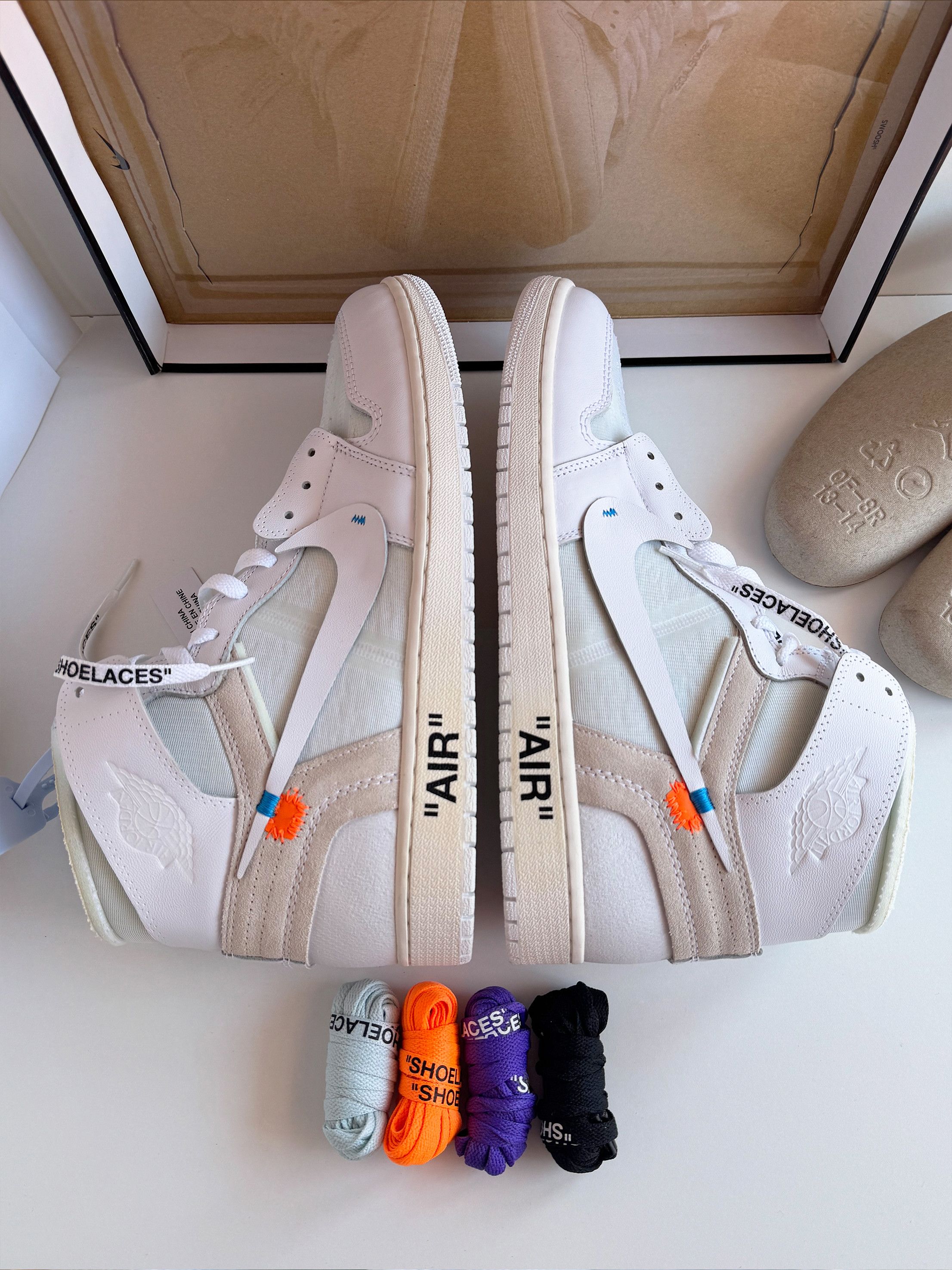 Jordan Brand × Off-White Air Jordan 1 Retro x Off-White (Virgil Abloh) Euro 17 Alaska Size US 13 / EU 46 - 12 Thumbnail