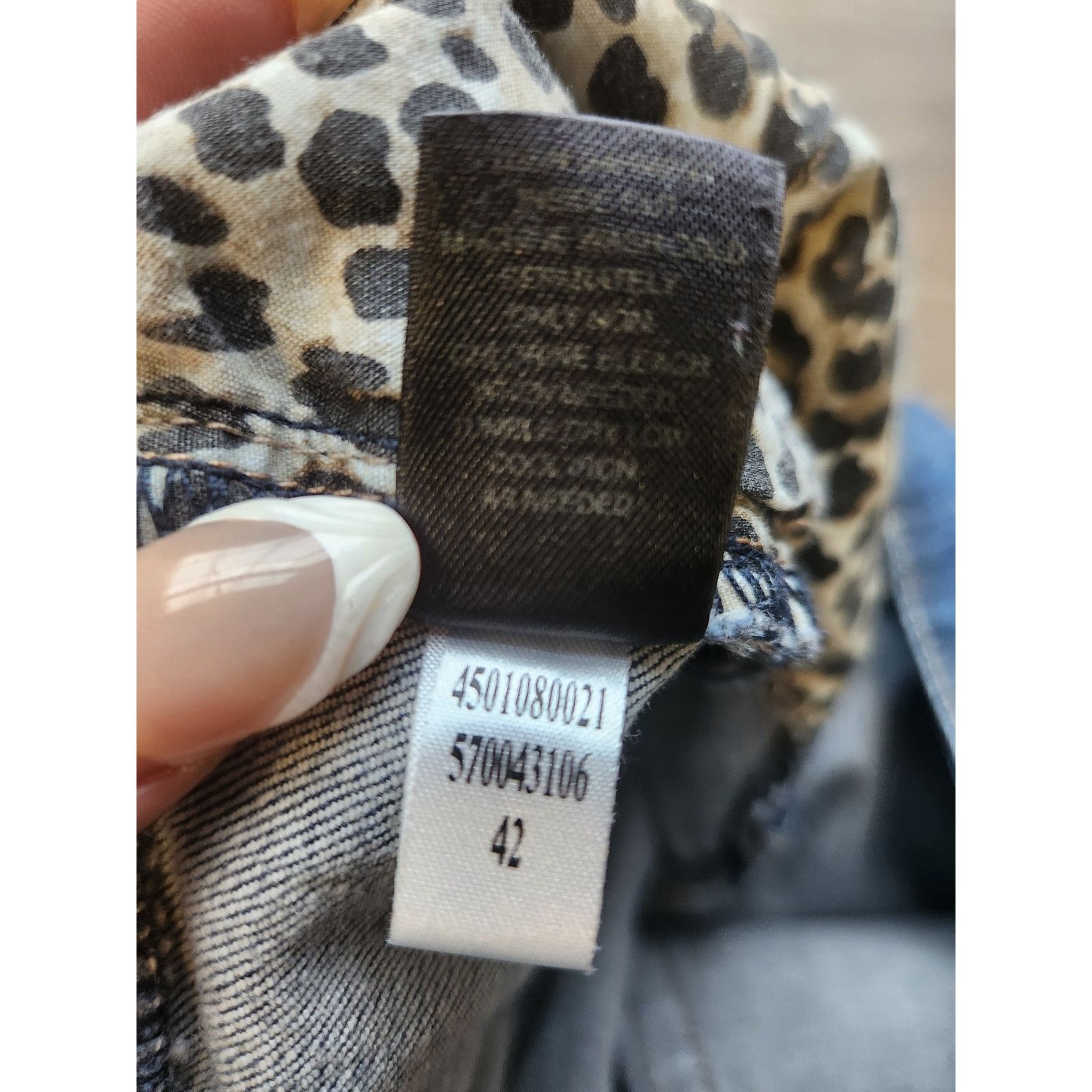 White House Black Market NWOT WHBM Medium Wash Women's Contour Jeans Size 8 Size 30" / US 8 / IT 44 - 9 Thumbnail