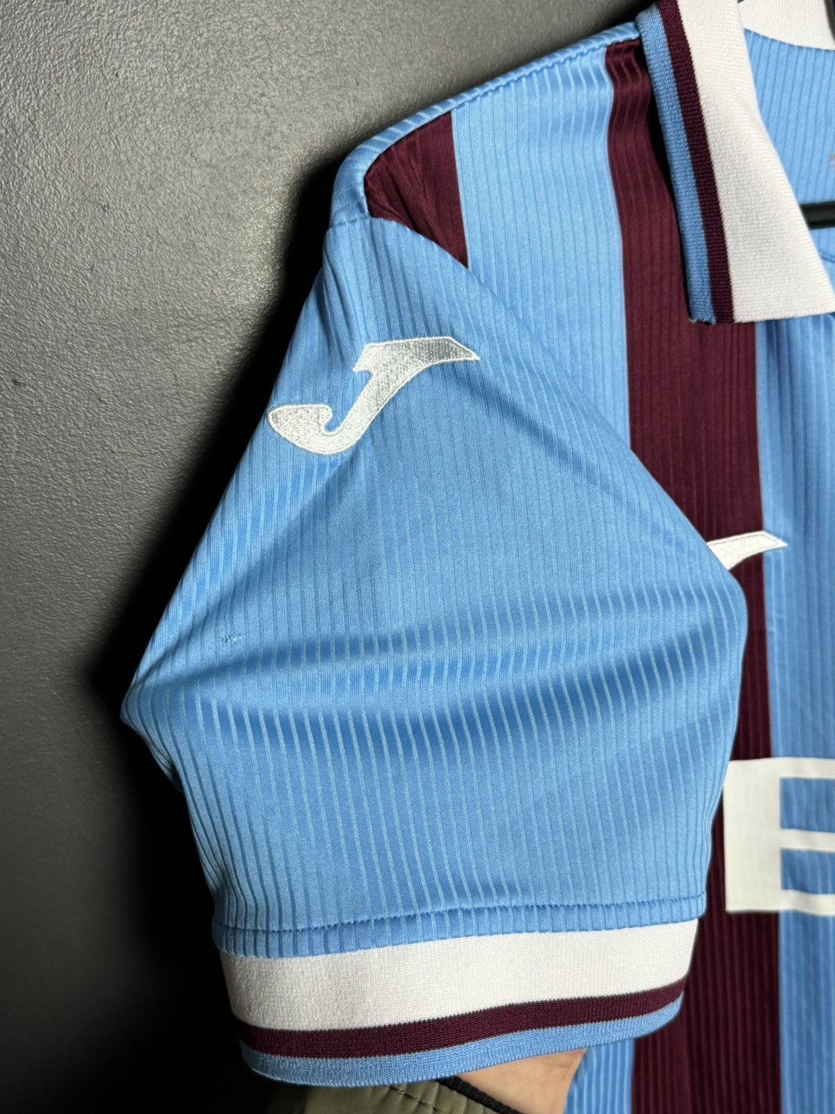 Joma Trabzonspor 23/24 Home Football Soccer Jersey T-Shirt Size US M / EU 48-50 / 2 - 5 Thumbnail