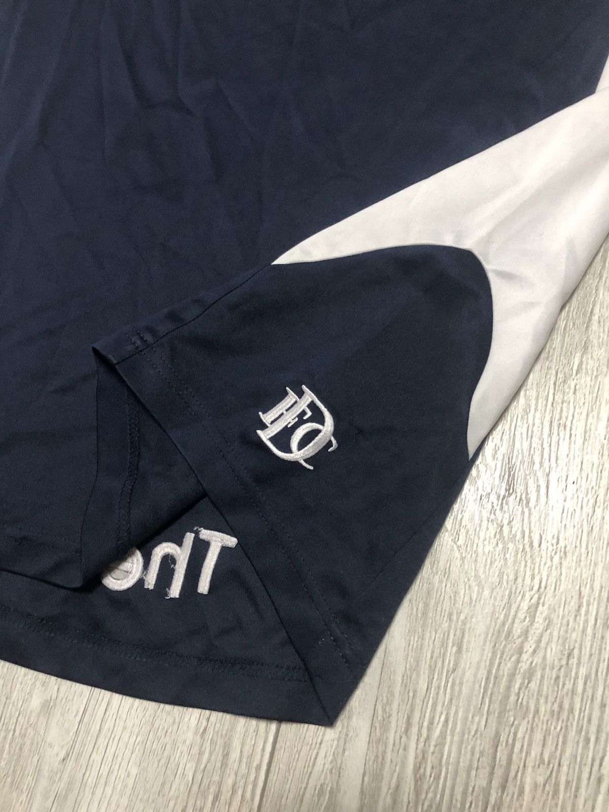 Vintage DUNDEE 2006-07 HOME SHIRT BUKTA JERSEY SOCCER SIZE L Size US L / EU 52-54 / 3 - 3 Thumbnail