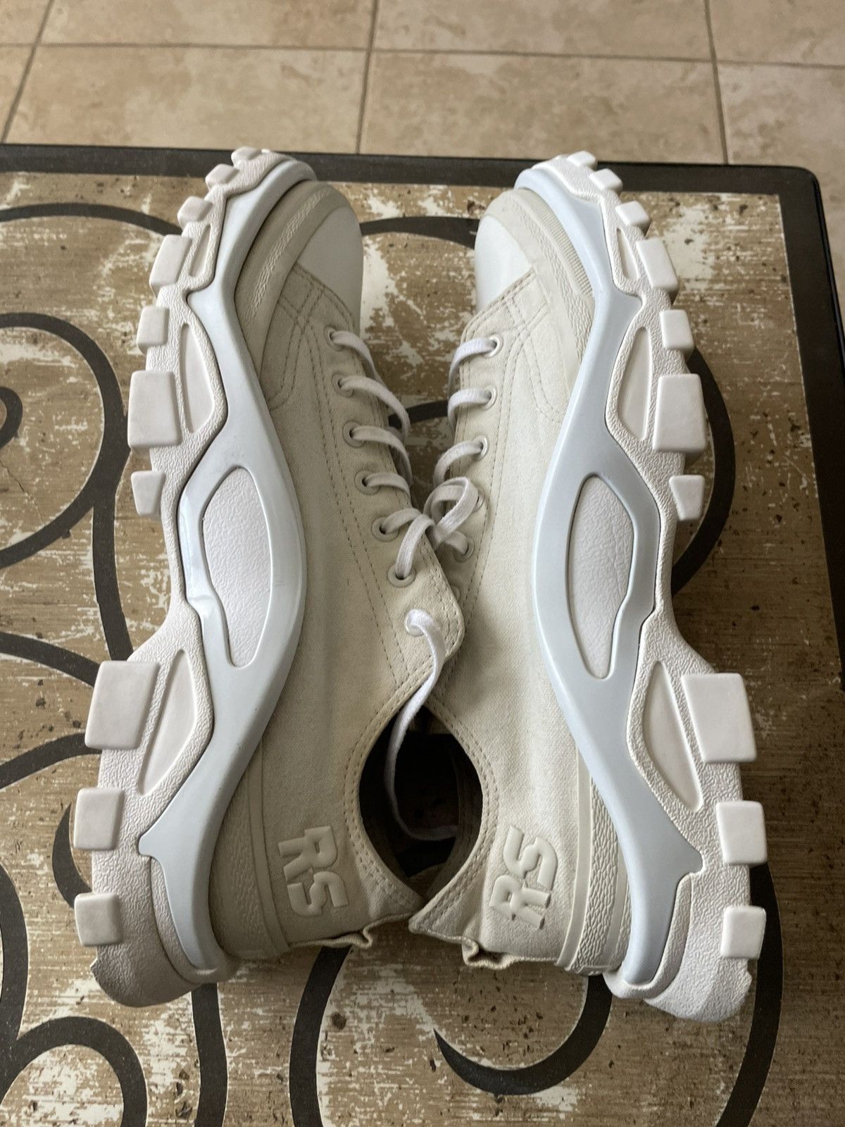 Adidas × Raf Simons Raf Simons x Adidas New Runner Talc Size US 12 / EU 45 - 14 Thumbnail