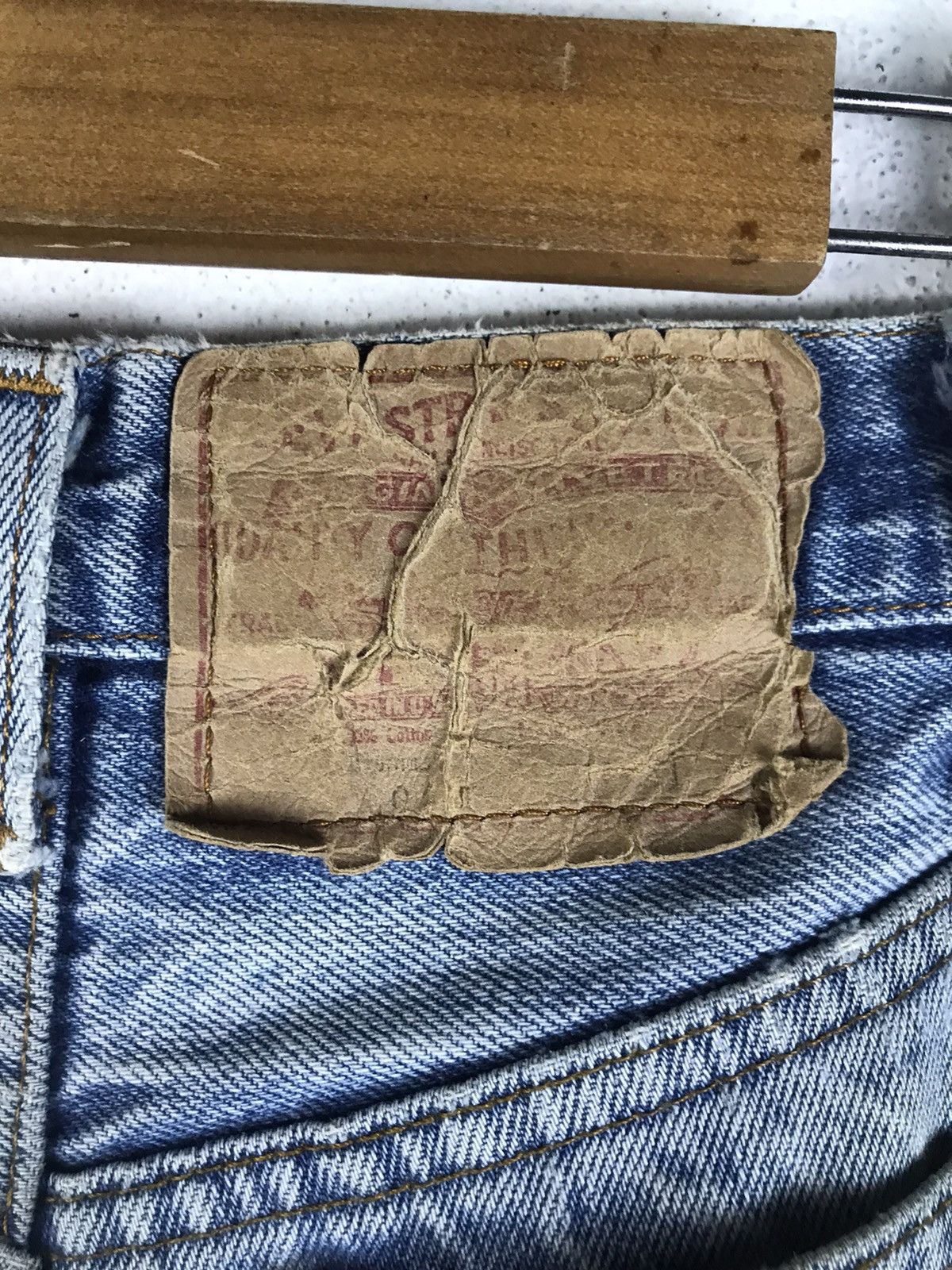 Levi's Thrashed Vintage 80s Levi’s 501 Denim Jeans Made in USA Size US 29 - 13 Thumbnail