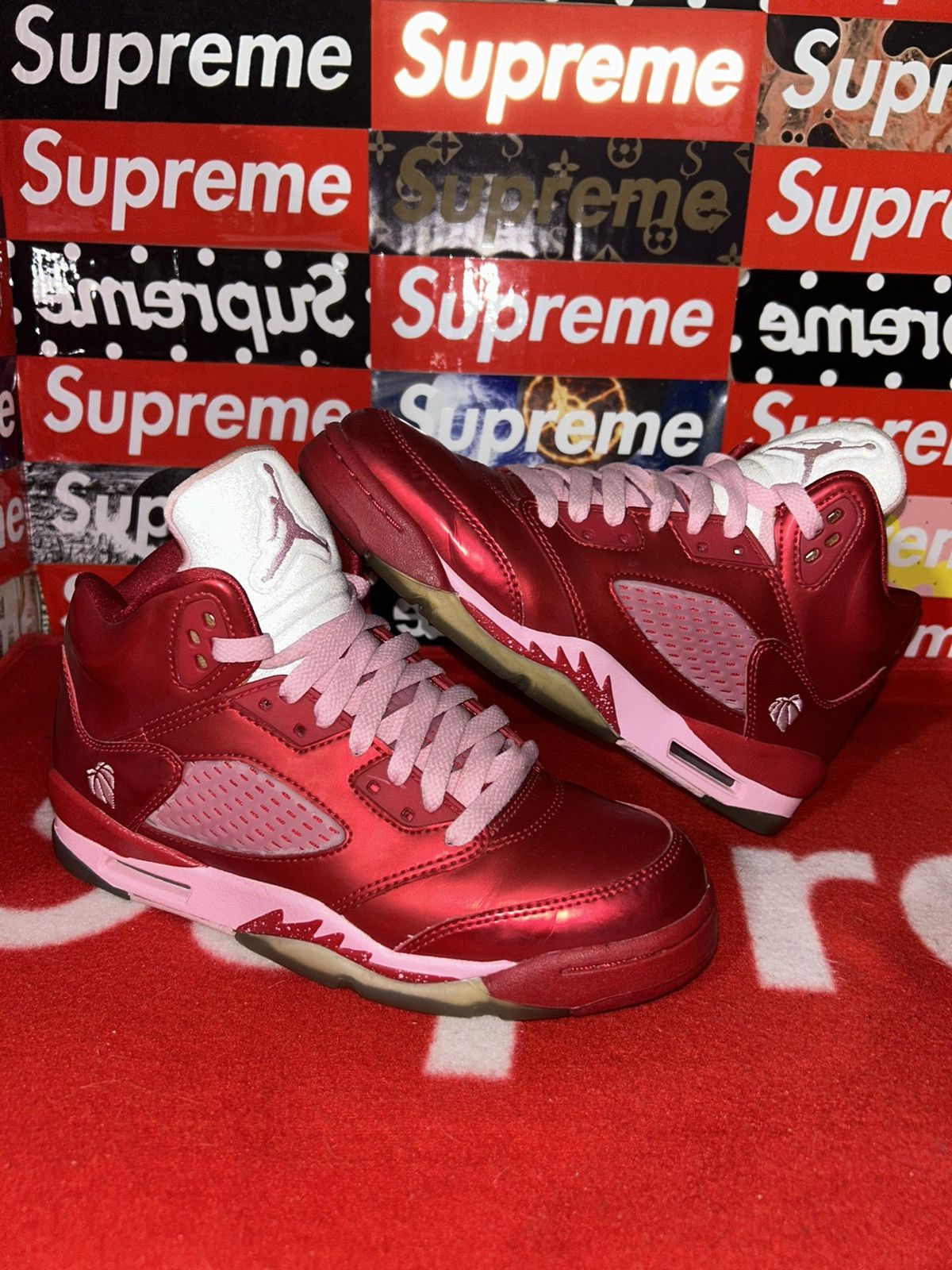 Jordan Brand Jordan 5 Retro Valentines Day GS 440892-605 size 5y Size US 5 / EU 37 - 1 Thumbnail