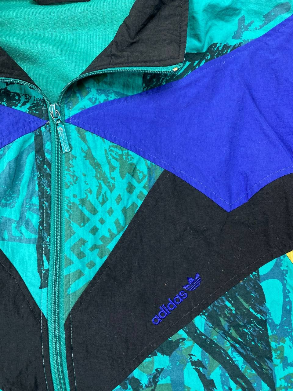 Adidas Vintage Adidas Nylon Track Suit Jacket +Pants Streetwear Size US M / EU 48-50 / 2 - 5 Thumbnail