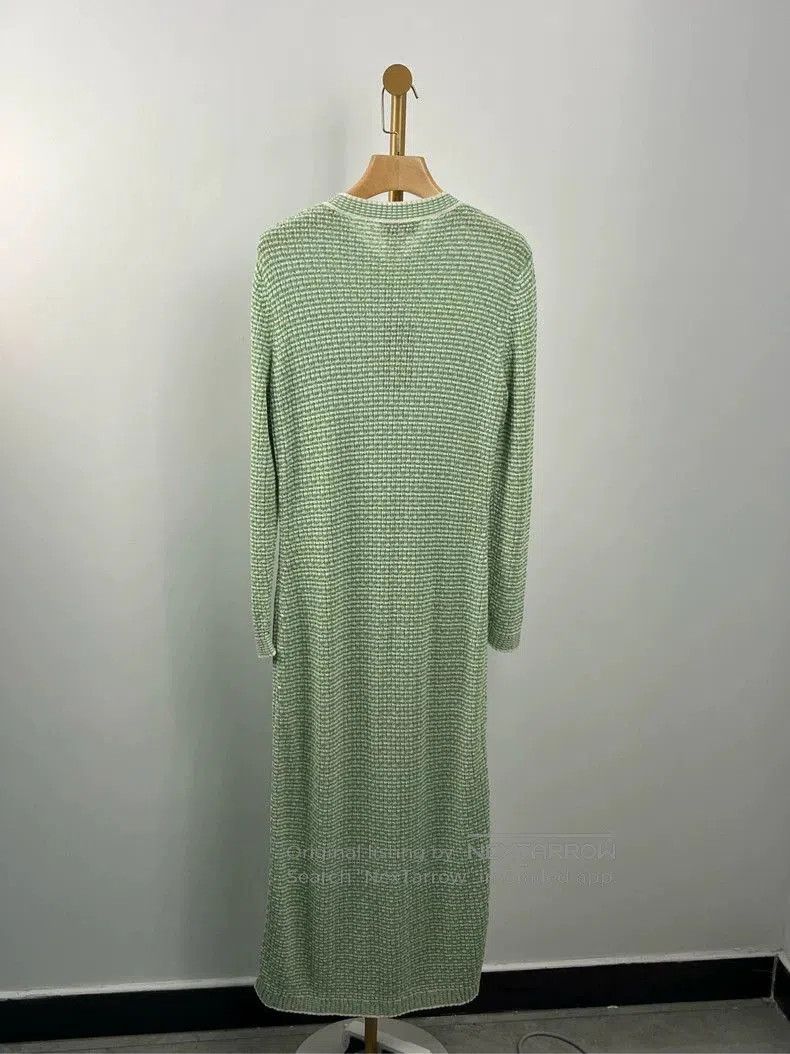 Chanel Chanel Green Single-Breasted Knit Dress. Size US M / EU 48-50 / 2 - 2 Thumbnail