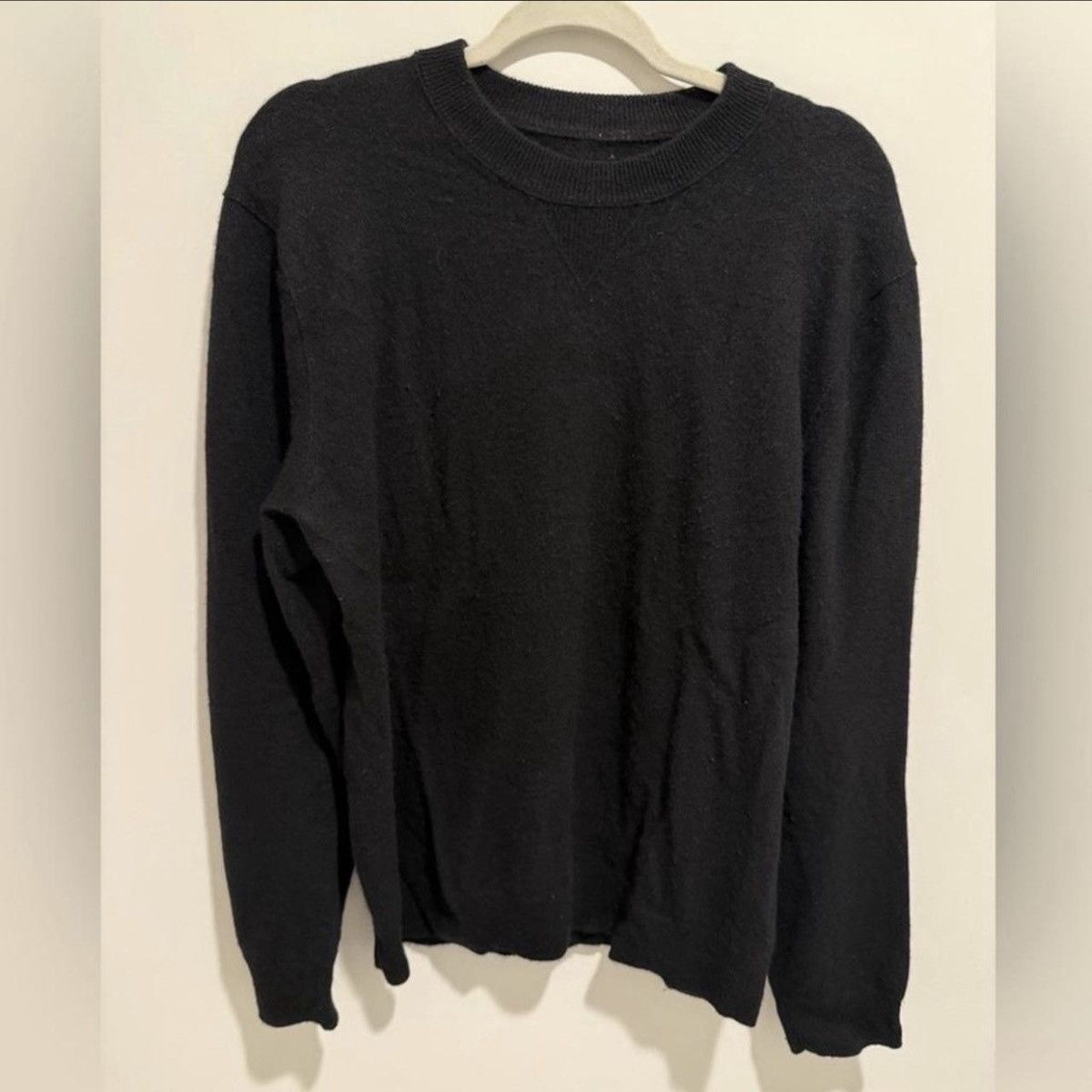Banana Republic Banana Republic Black 100% Cashmere Sweater Size US L / EU 52-54 / 3 - 1 Thumbnail