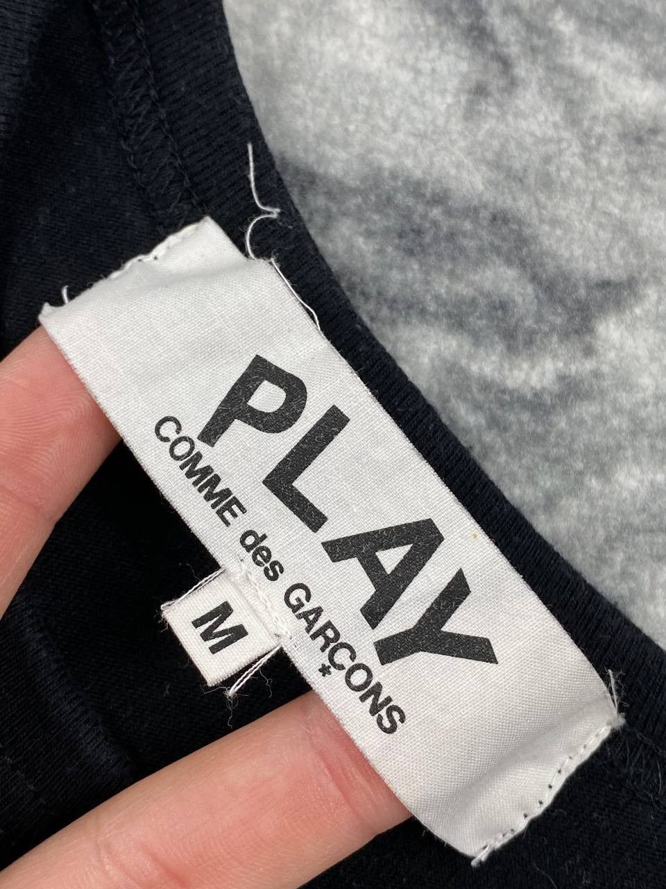 Comme des Garcons Comme des Garcons Play Double Hearts T Shirt Men Size M Size US M / EU 48-50 / 2 - 4 Thumbnail