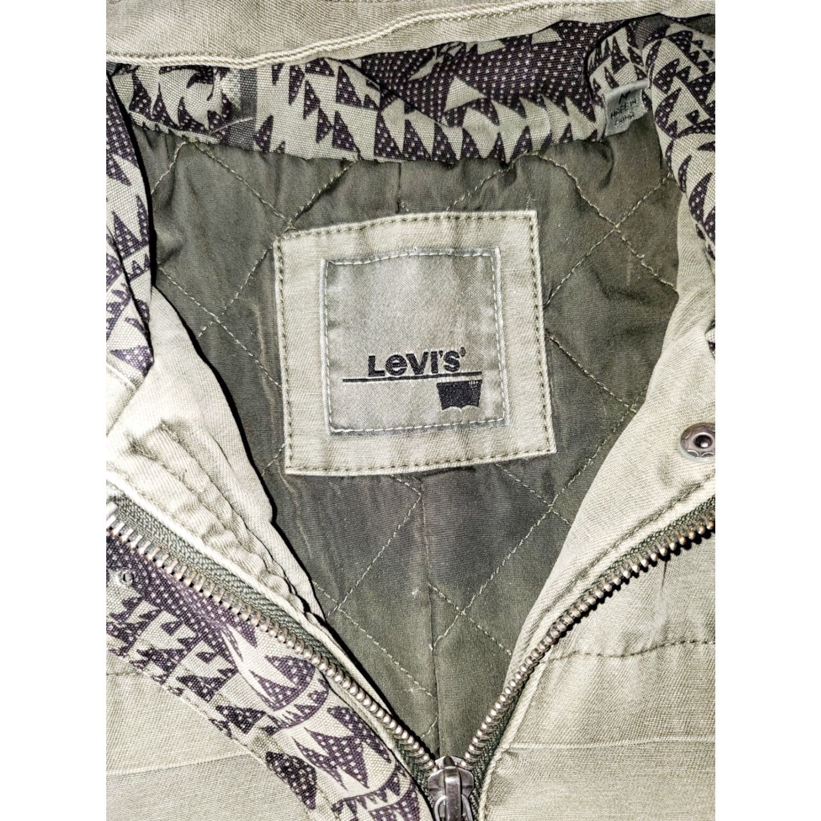 Levi's VINTAGE Levi's Womens Jacket Lined Quilted Full Zip Hooded Twill Drawstring Waist Sz Med Green Size M / US 6-8 / IT 42-44 - 2 Thumbnail