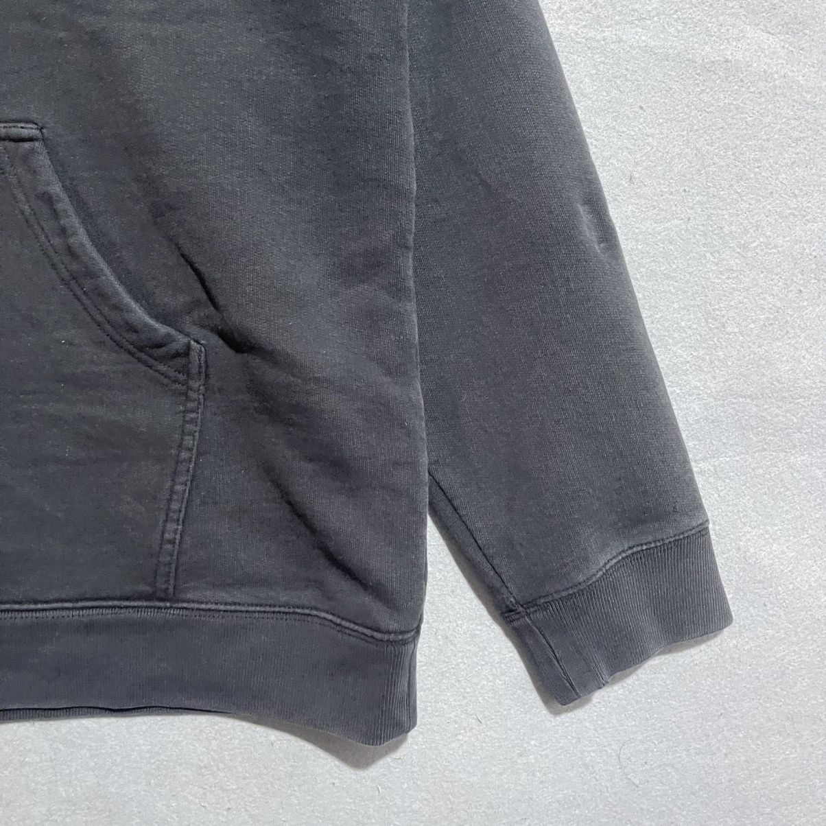 Karl Kani Vintage Karl Kani Black Hoodie 90s Hip Hop Streetwear Size US XL / EU 56 / 4 - 4 Thumbnail