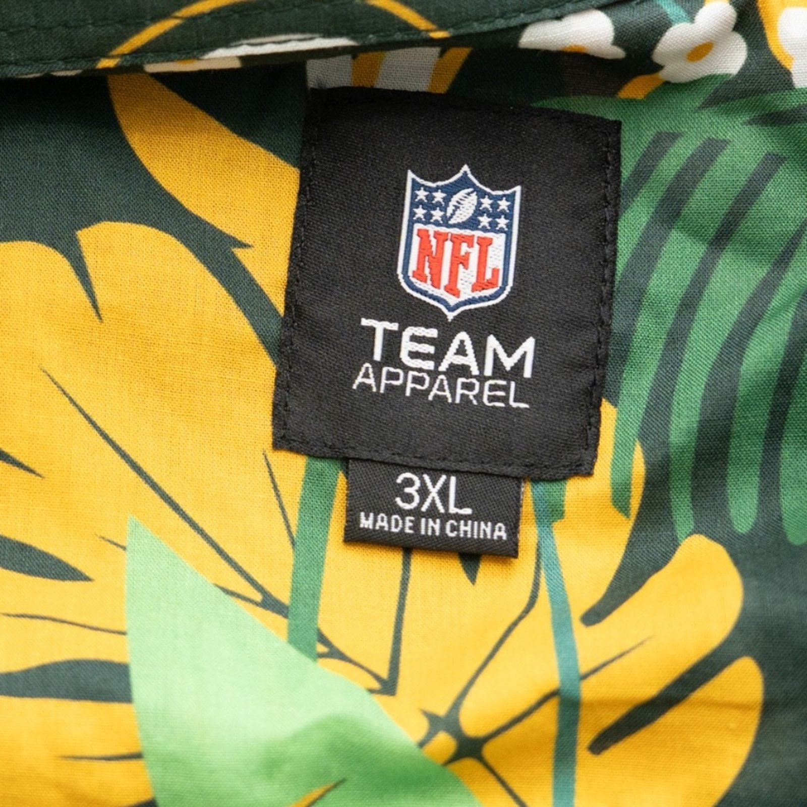 NFL NFL - Green Bay Packers Flamingo Leaf Motif Hawaiian Shirt Size US XXL / EU 58 / 5 - 3 Thumbnail