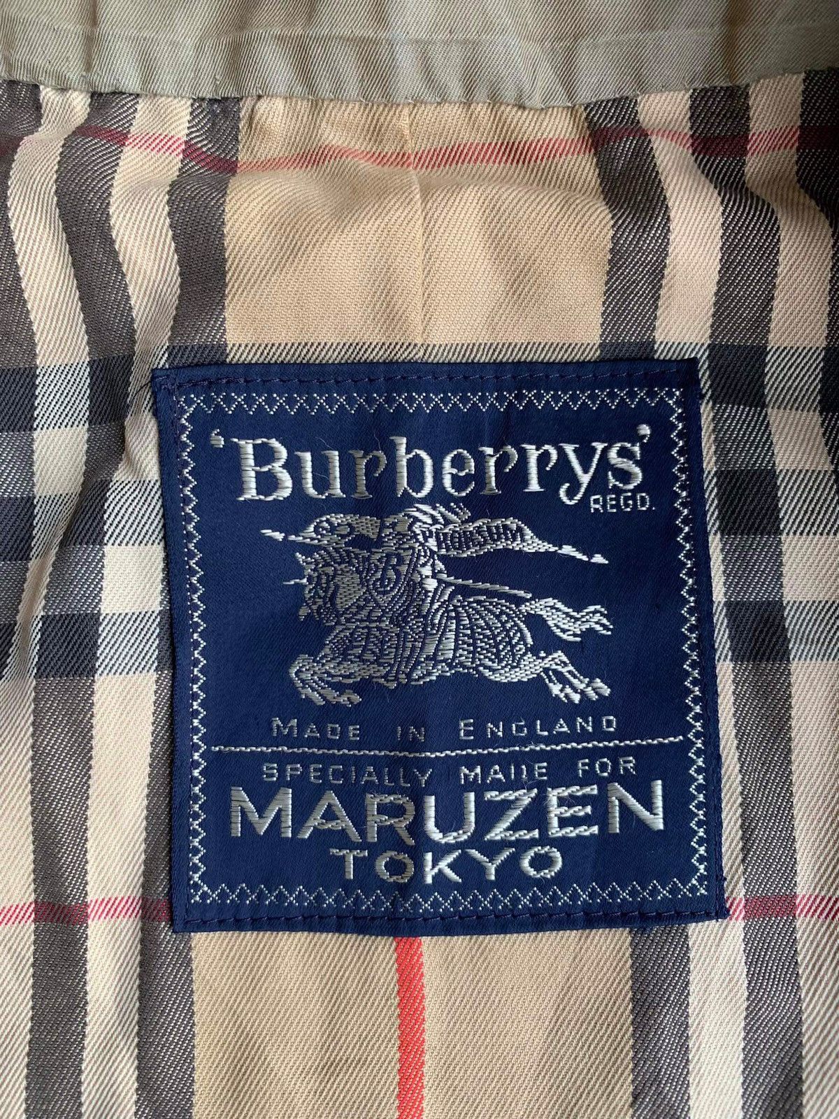 Burberry Vintage Burberry Nova Check Trench Jacket Size US L / EU 52-54 / 3 - 6 Thumbnail