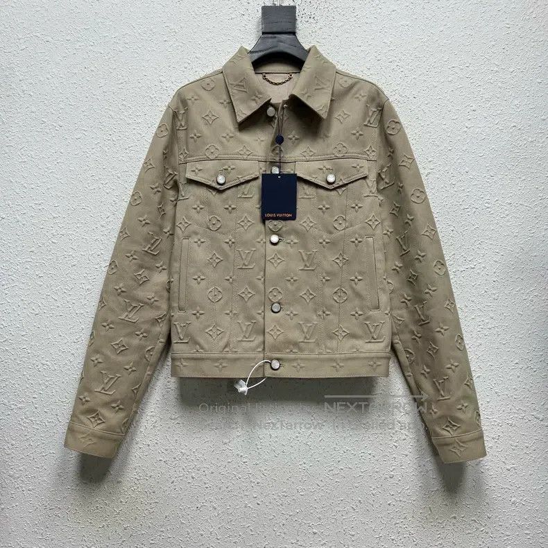 Louis Vuitton Louis Vuitton SS25 full-print embossed aged denim jacket Size US S / EU 44-46 / 1 - 1 Thumbnail