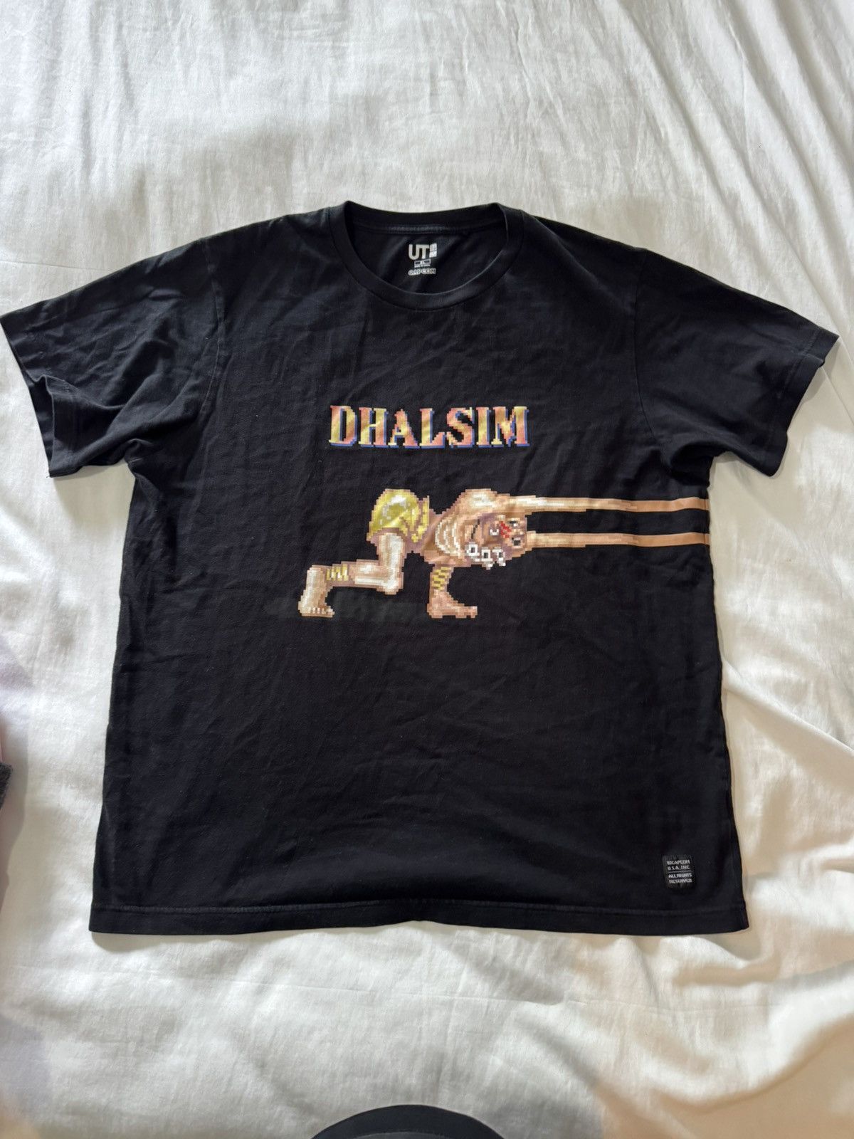 Uniqlo UNIQLO X STREET FIGHTER (DHALSIM) Size US XL / EU 56 / 4 - 1 Thumbnail