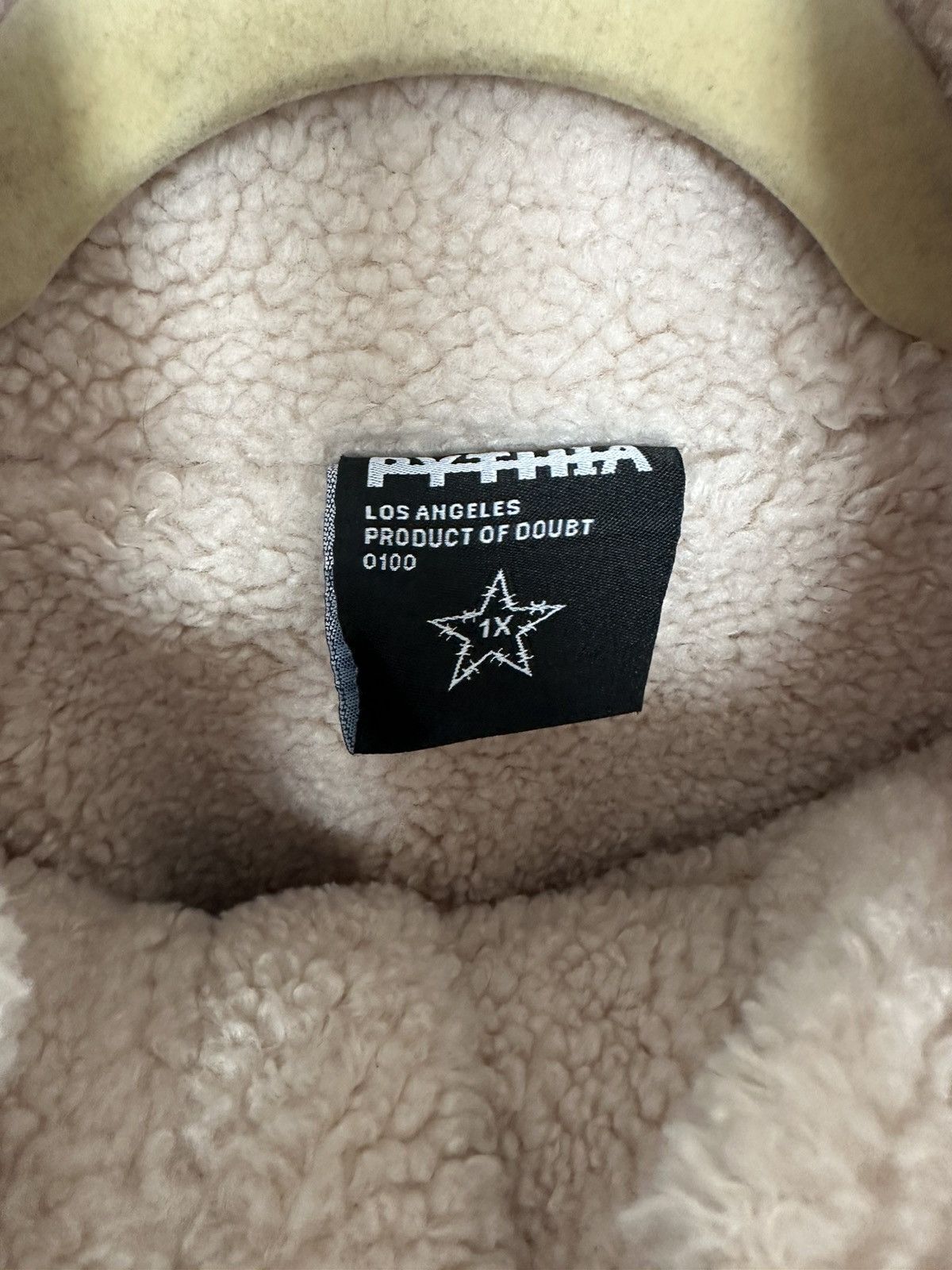 Pythia Pythia Sherpa AR #88 Size US XL / EU 56 / 4 - 4 Thumbnail