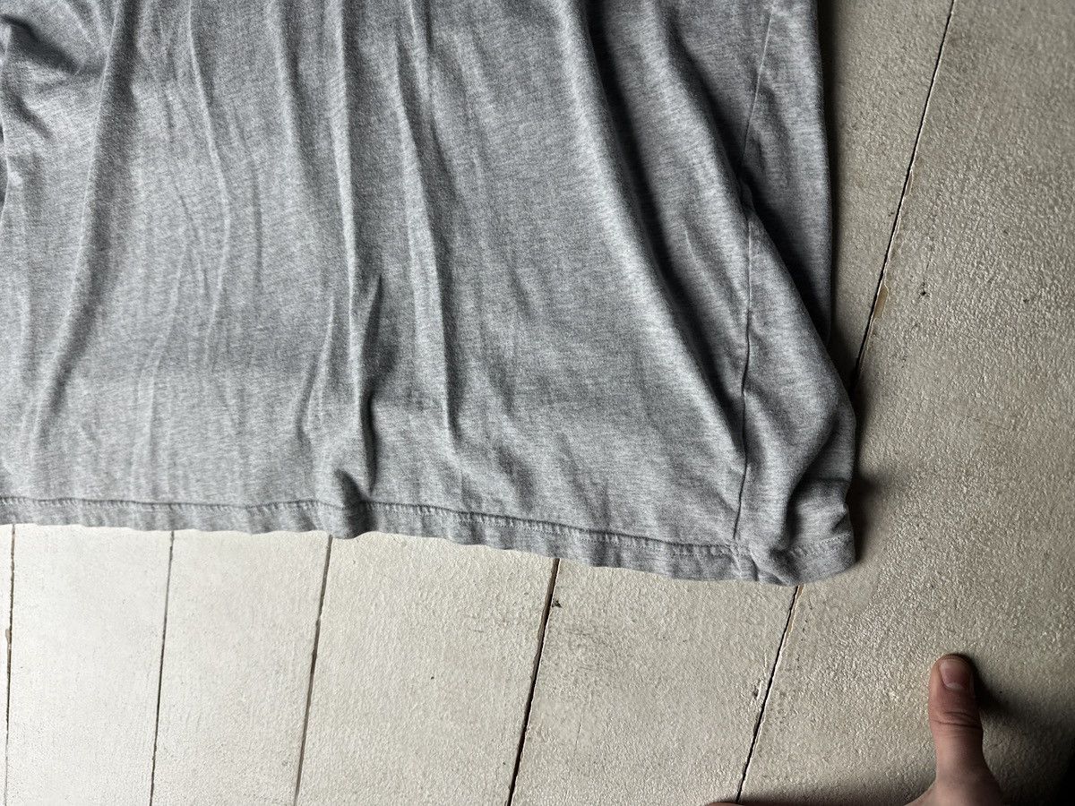 Emporio Armani 🚨Y2K Big Logo EMPORIO ARMANI T-shirt Avant Garde Size US XL / EU 56 / 4 - 3 Thumbnail