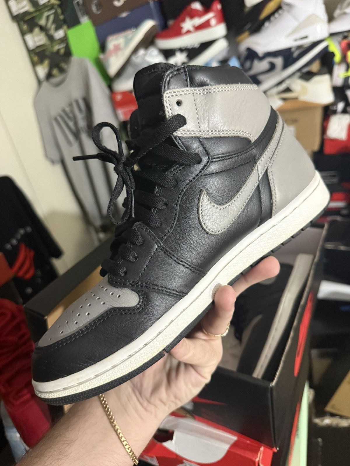 Jordan Brand Jordan retro 1 shadow sz 8 Size US 8 / EU 41 - 3 Thumbnail