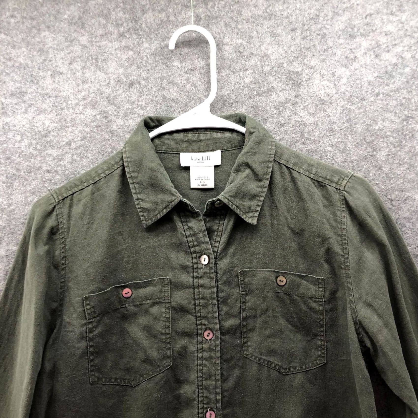 Vintage VINTAGE Kate Hill 100% Linen Button Down Shirt Womens SP Army Green Roll Tab Sleeve Shirt Size S / US 4 / IT 40 - 3 Thumbnail