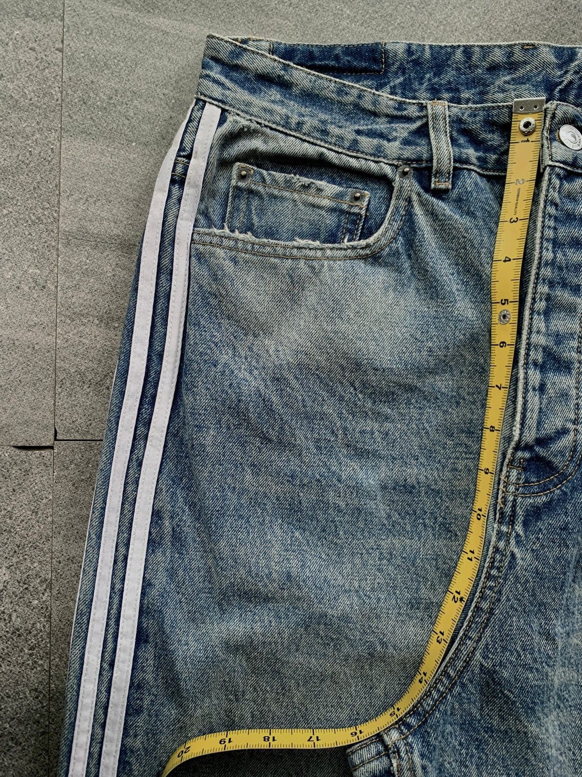Balenciaga FREE TAX! Adidas 3 Striped Baggy Denim Jeans Size US 32 / EU 48 - 16 Thumbnail