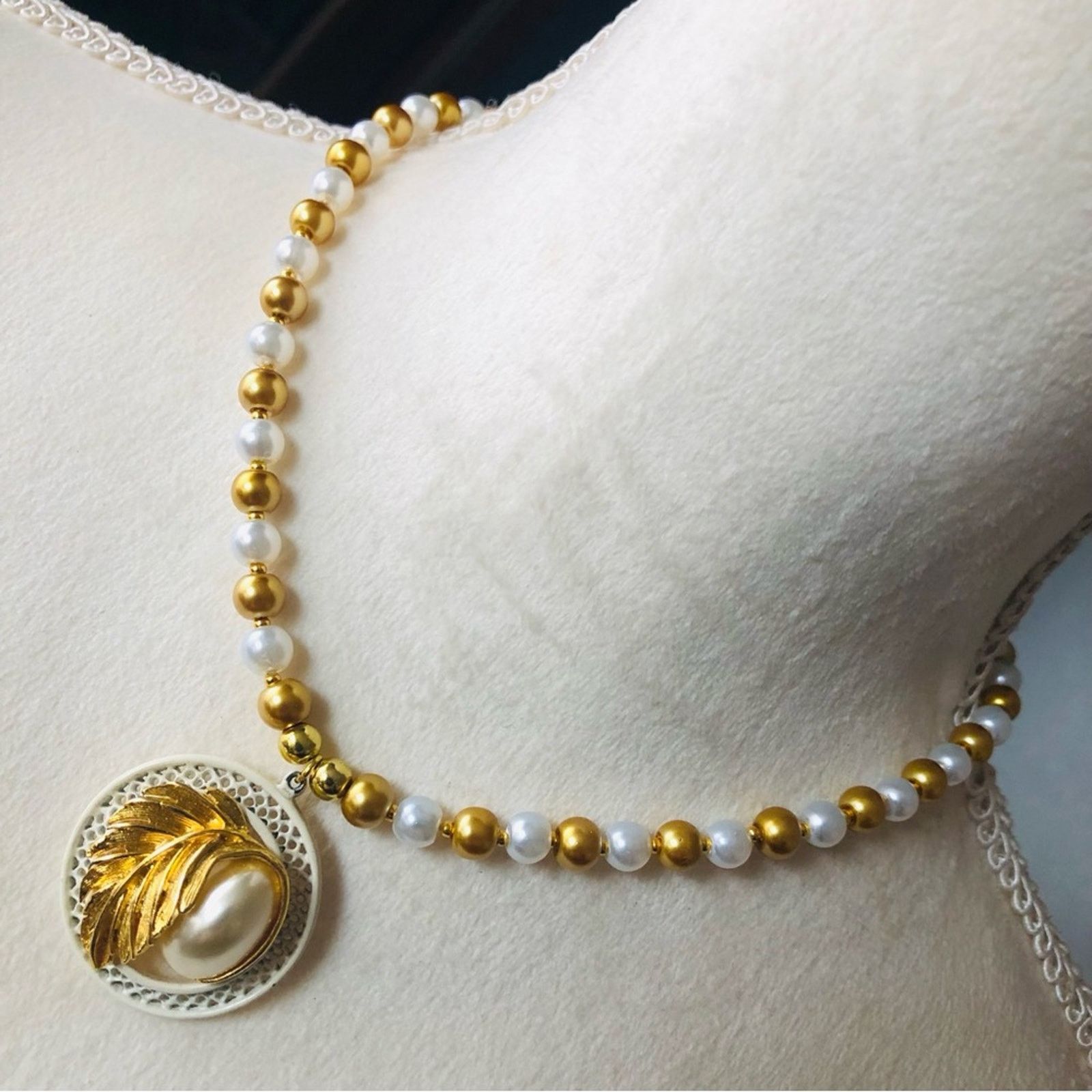 Handcrafted repurpose pearl leaf medallion Pearl necklace