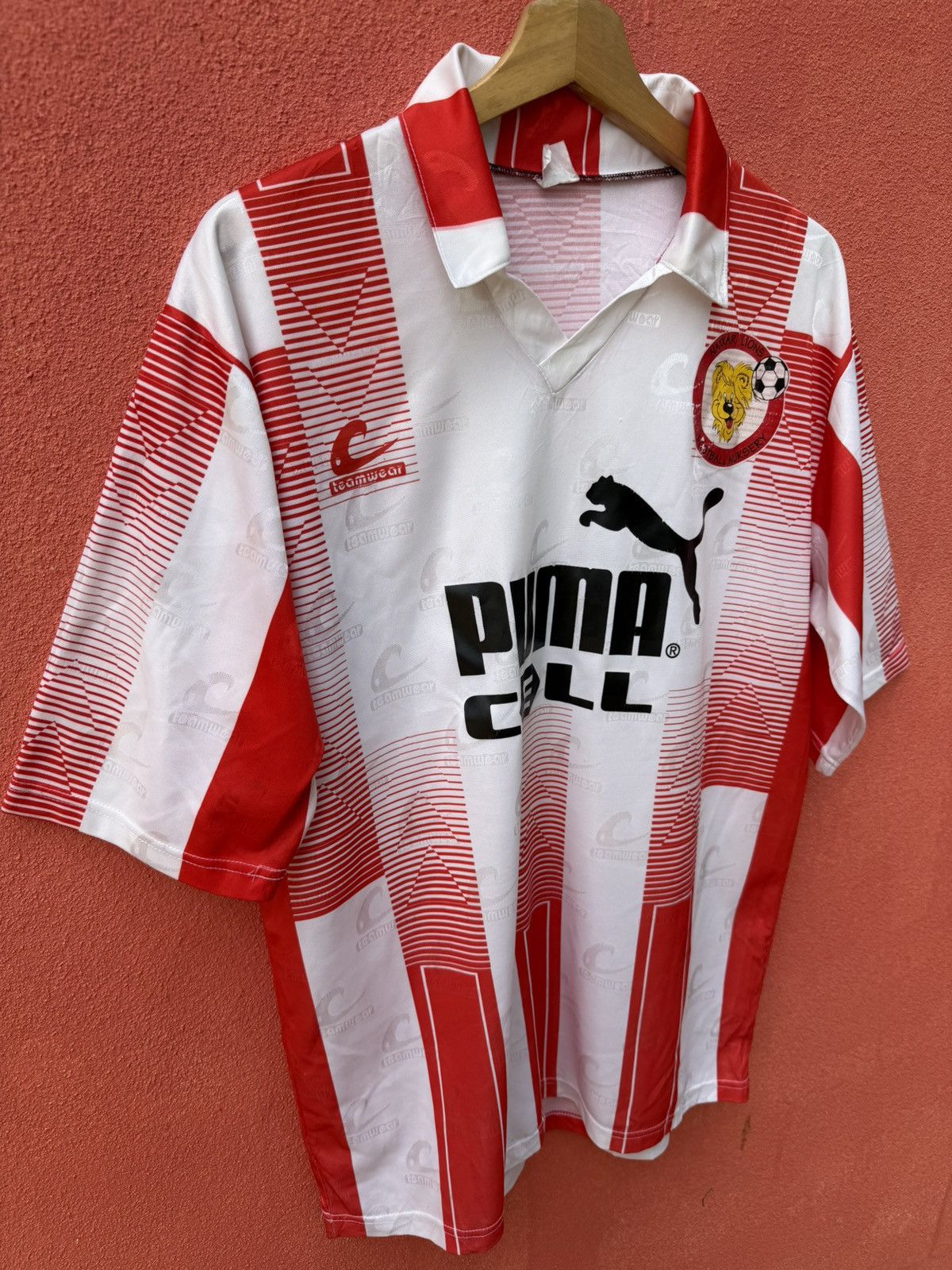 Other Naxxar Lions Football Nursery x Number 14 Size US L / EU 52-54 / 3 - 4 Thumbnail