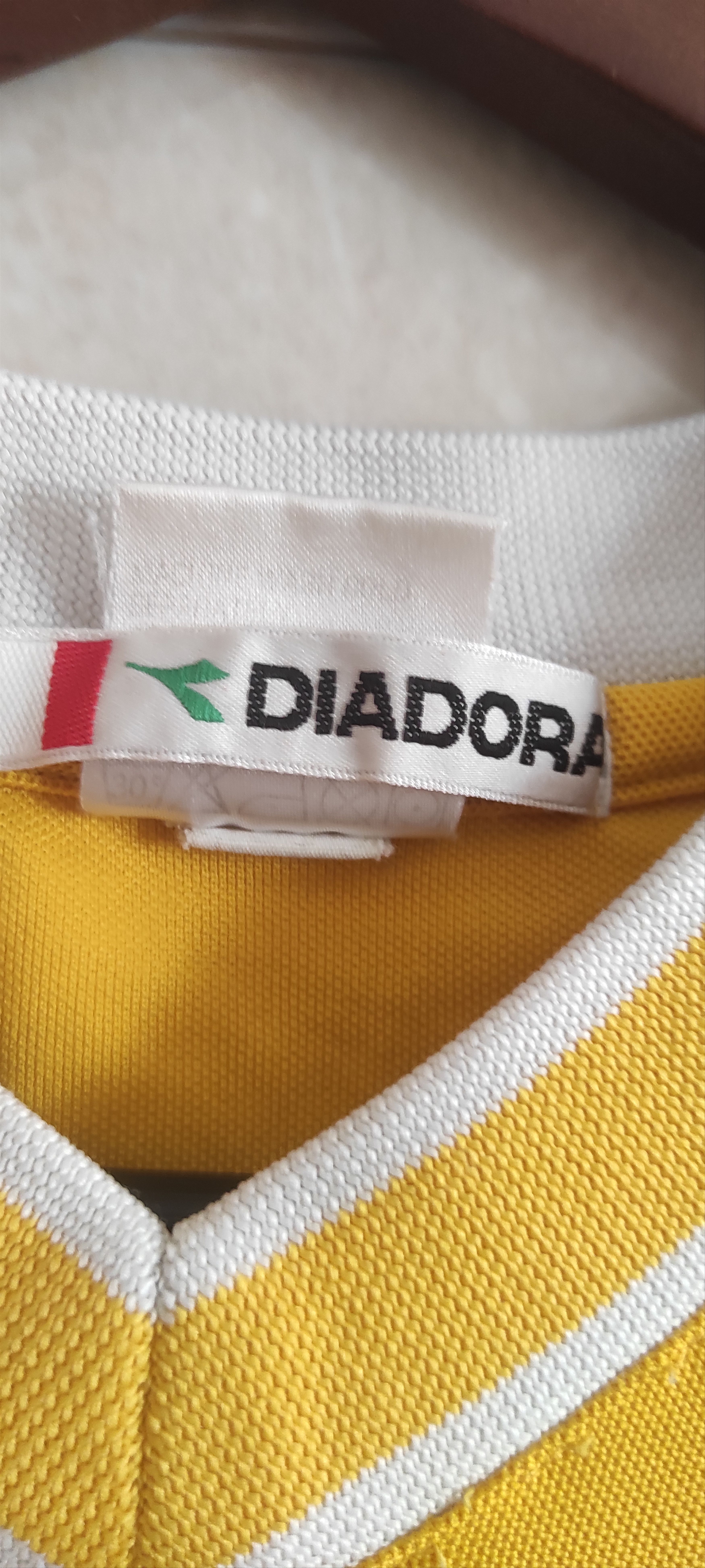 Diadora Diadora Soccer Jersey # 15 Navy Yellow Men's Athletic Shirt Size US M / EU 48-50 / 2 - 12 Thumbnail