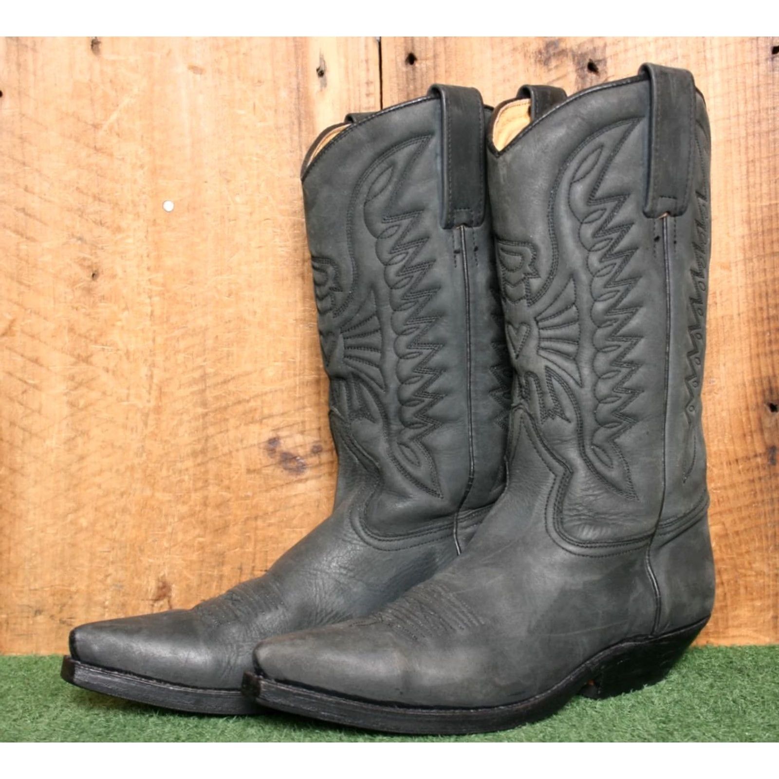 Vintage VINTAGE PRIMEBOOTS Eagle Heart Embroidered Matte Leather Western Boots EU 38 ≈ US 7.5 Black Women Western Boots Leather Embroidered Heart Size US 8 / IT 38 - 2 Thumbnail
