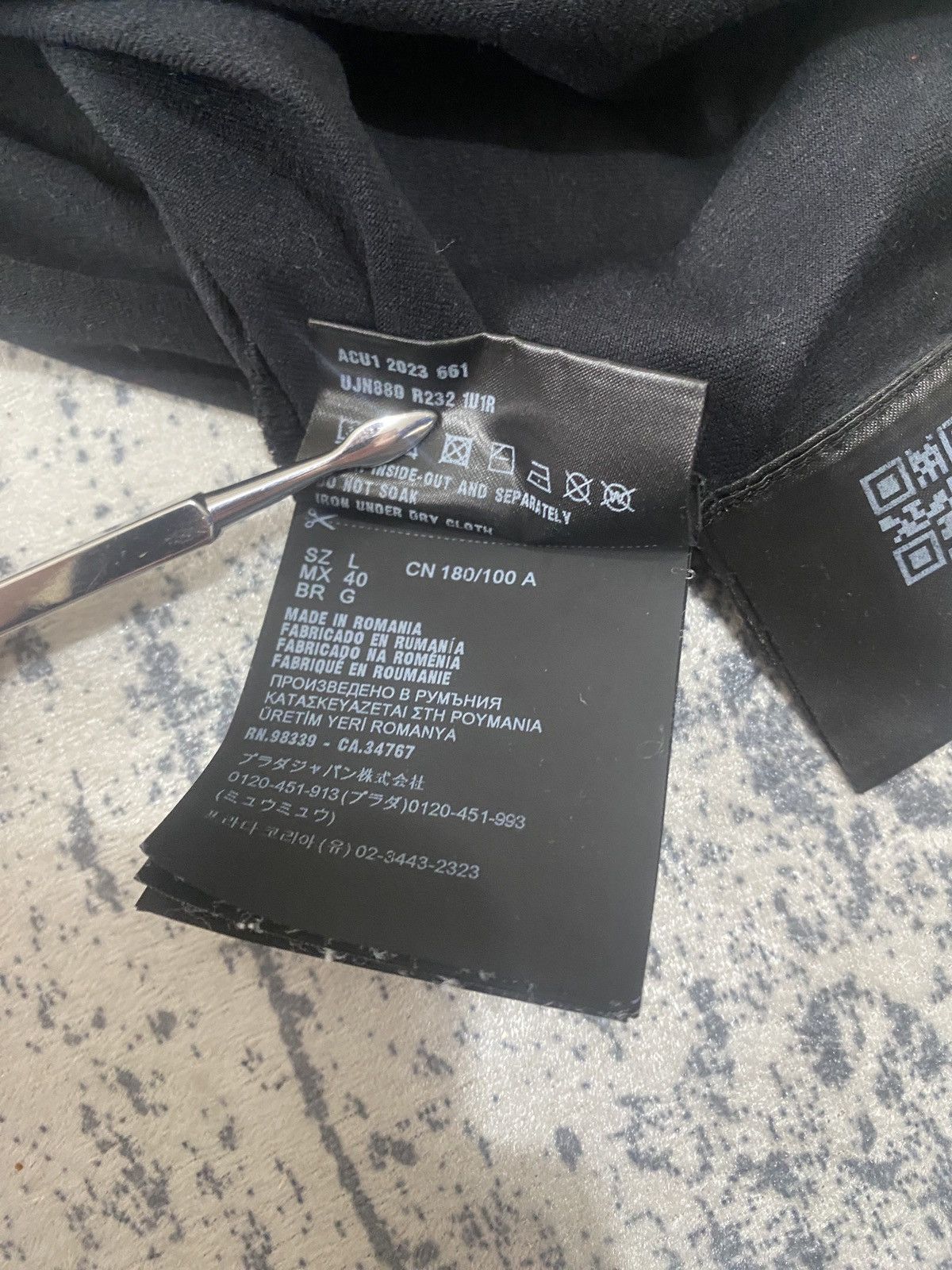 Other Luxury prada with logo on chest tee 2023 Size US M / EU 48-50 / 2 - 4 Thumbnail
