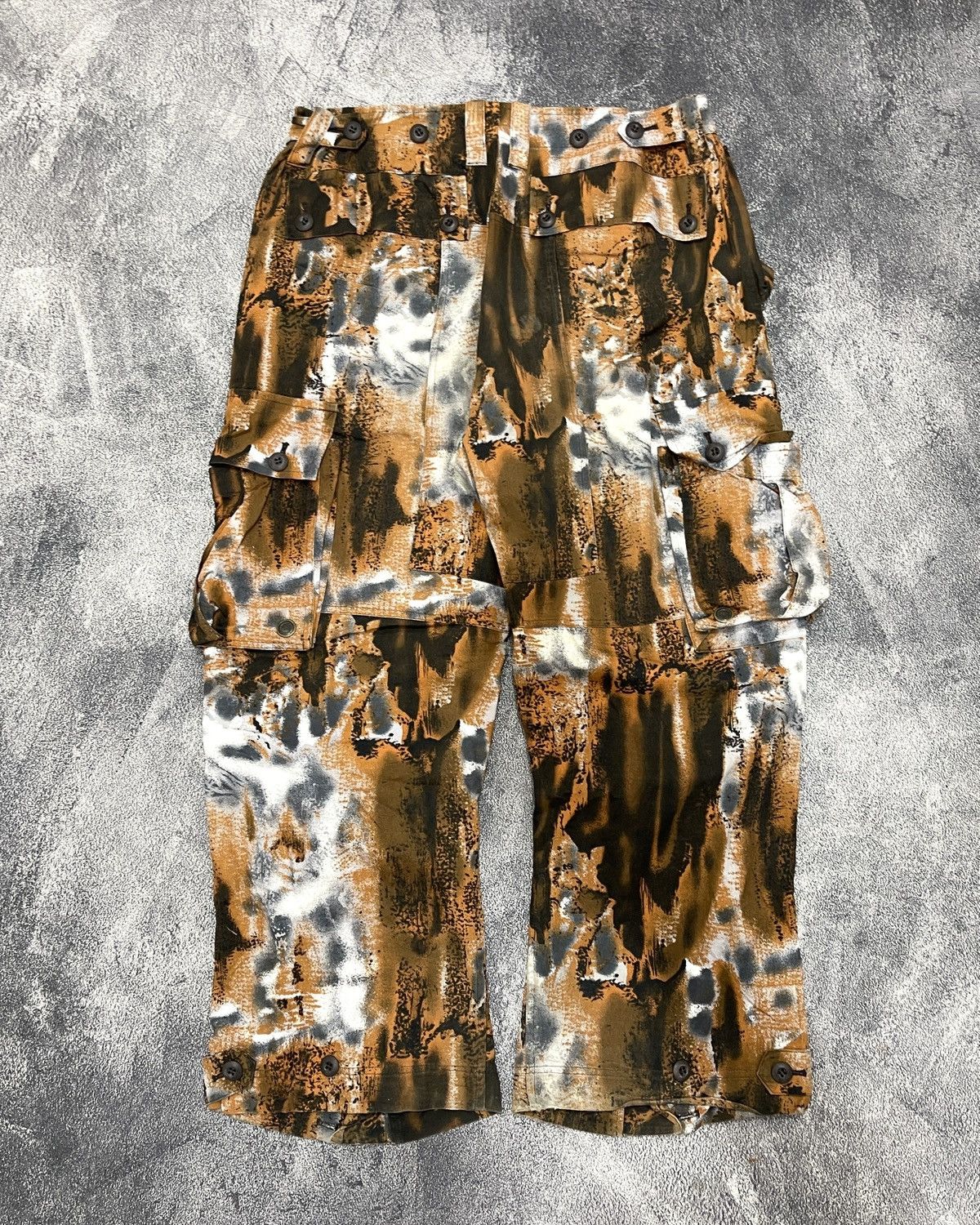 20471120 Archive MILKBOY Colapse Camo Multi Zip Cargo Pants Size US 35 - 2 Thumbnail