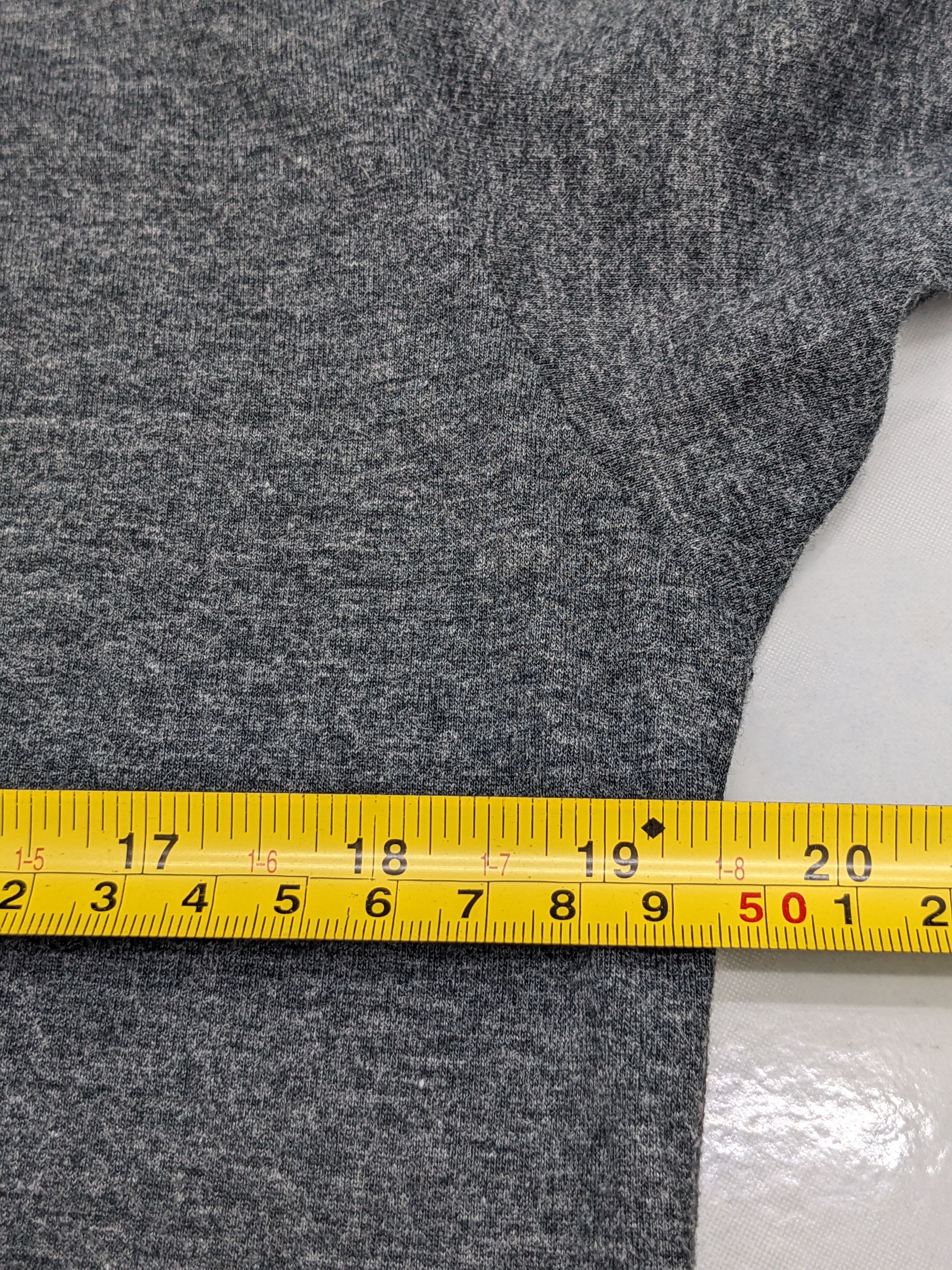 United Colors Of Benetton UNITED COLORS OF BENETTON TSHIRT Size US M / EU 48-50 / 2 - 7 Thumbnail