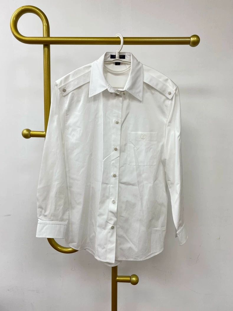 Louis Vuitton Louis Vuitton Embroidered logo white long sleeve shirt Size US XXS / EU 40 - 1 Thumbnail