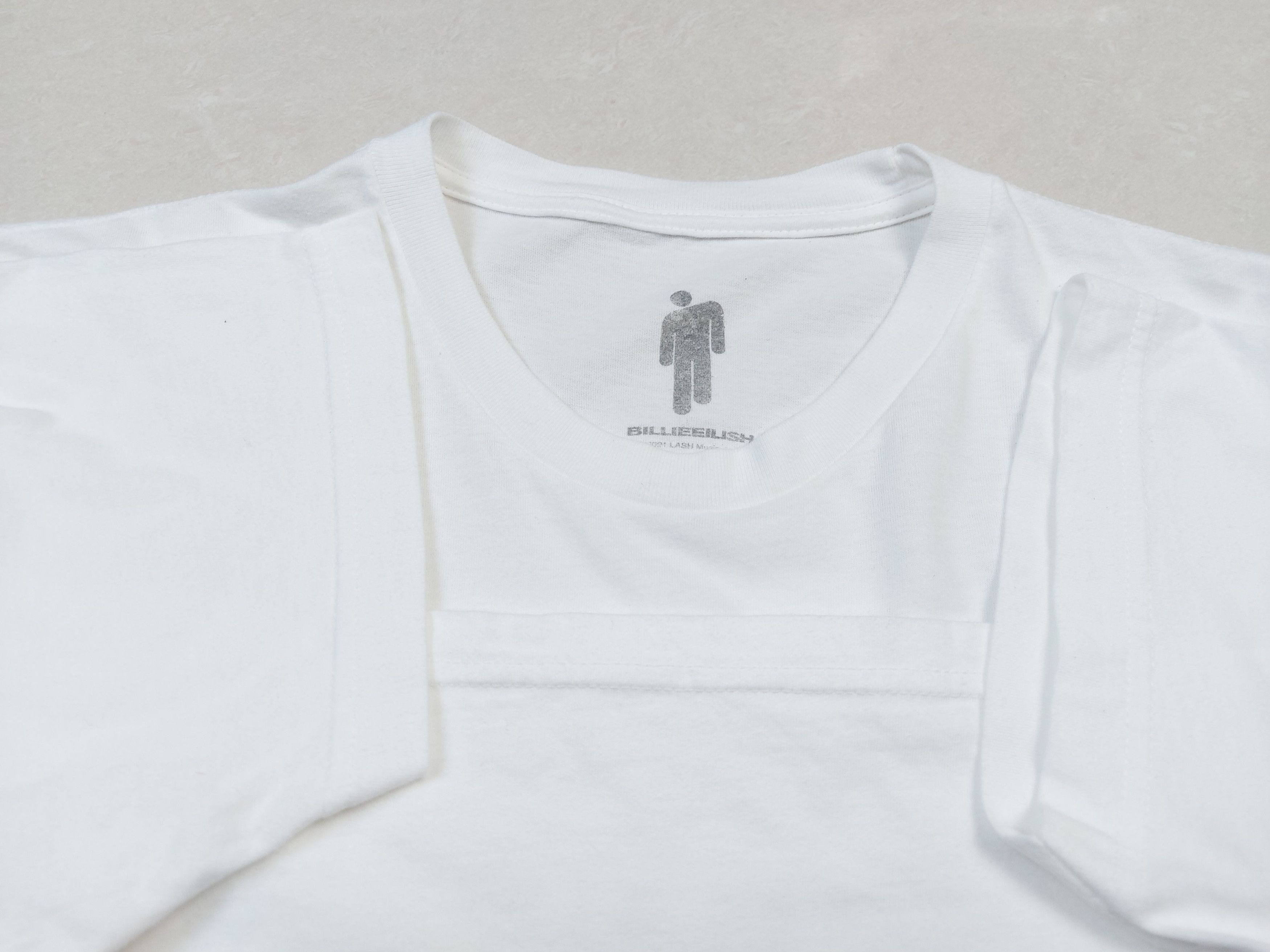 Apple × Billie Eilish Billie Eilish The World's a Little Blurry Documentary TEE Size US L / EU 52-54 / 3 - 3 Thumbnail