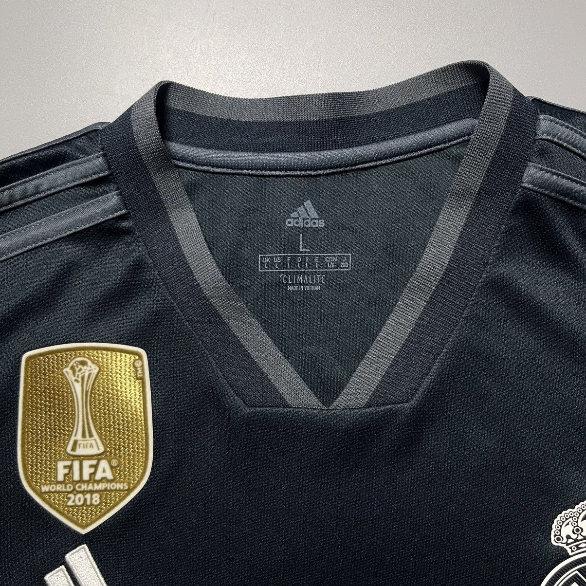 Vintage REAL MADRID ADIDAS 2018/2019 FOOTBALL AWAY JERSEY #8 KROOS Size US L / EU 52-54 / 3 - 5 Thumbnail