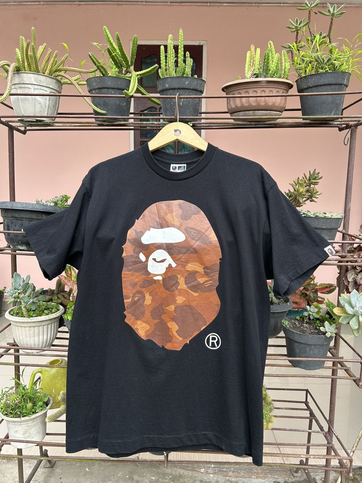 Bape Tshirt BAPE Big Logo Size US XL / EU 56 / 4 - 1 Thumbnail