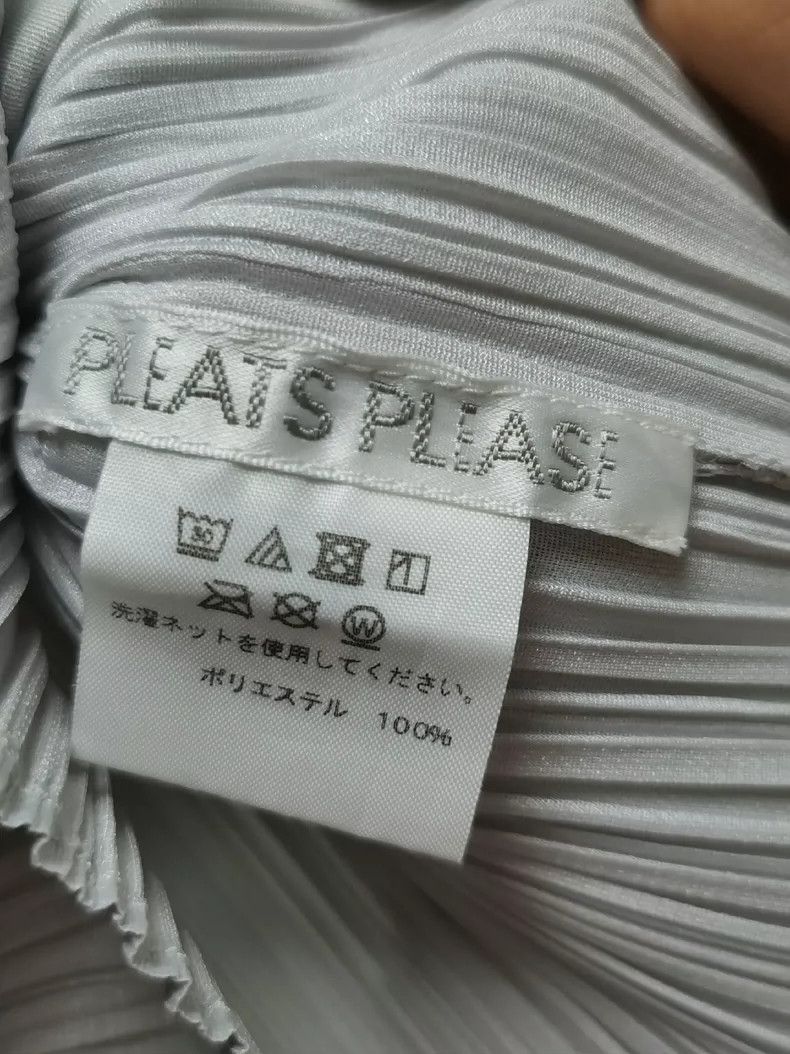 Issey Miyake issey miyake size:3 Light grey pleated coat Size XXS / US 00 / IT 34 - 2 Thumbnail
