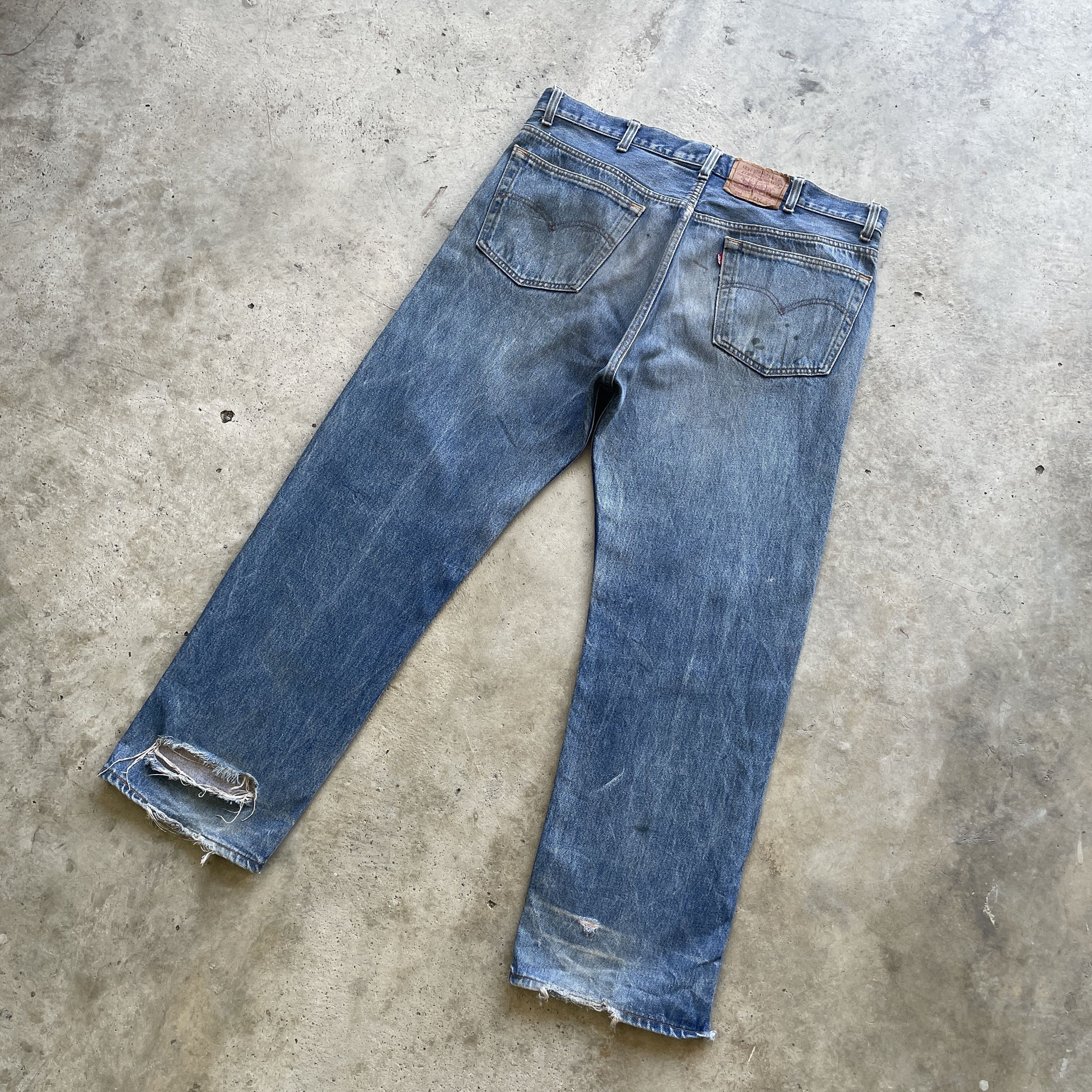 Levi's Vintage Clothing 90s VINTAGE LEVI’S 501 DENIM FADED MUDWASH JEANS PANTS W39 Size US 39 - 1 Thumbnail
