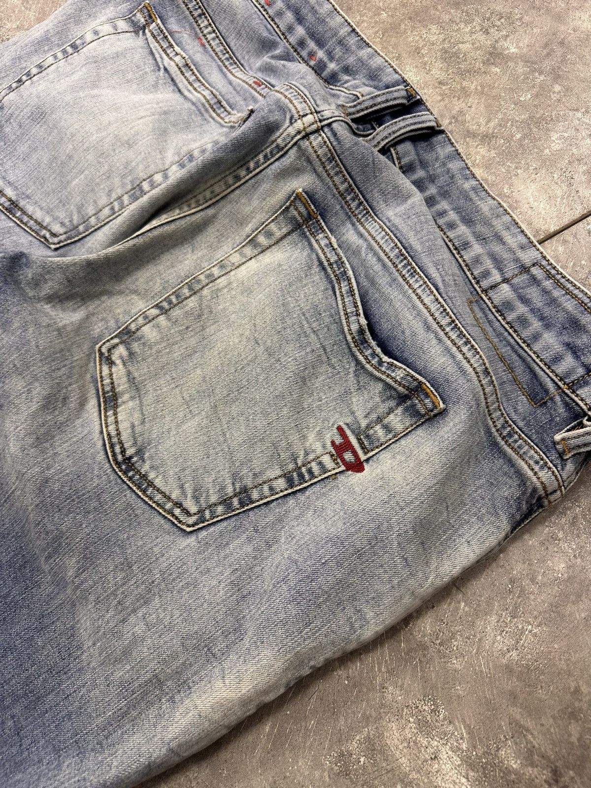 If Six Was Nine Diesel Washed Y2K Jeans Made in Italy Size US 36 / EU 52 - 4 Thumbnail