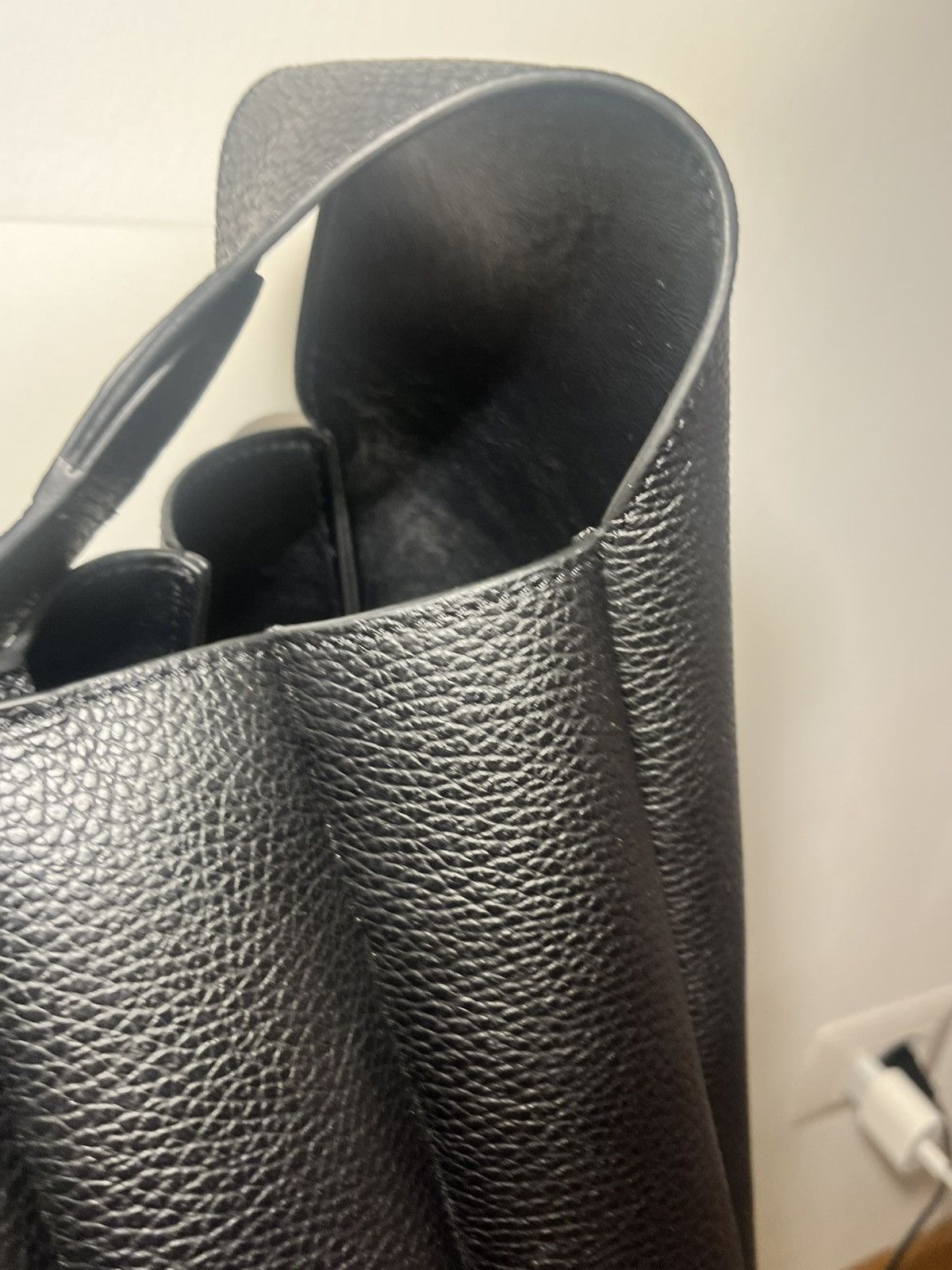 Other Coccinelle Fedra Leather Bucket Bag Size ONE SIZE - 23 Thumbnail