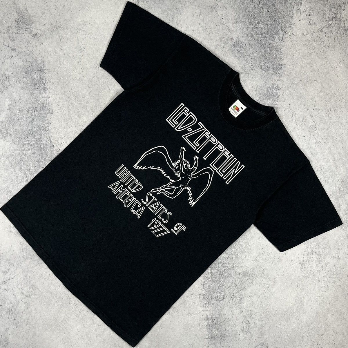 Band Tees Vintage Led Zeppelin USA tour y2k rock band tee 2000 Size US S / EU 44-46 / 1 - 1 Thumbnail