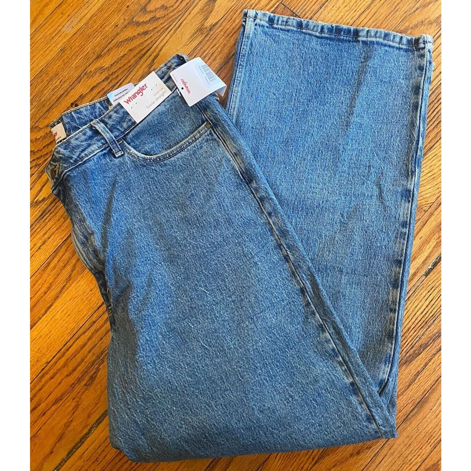Wrangler NWT Wrangler Mid Jean Mens Loose Straight Inspection Sticker Size US 34 / EU 50 - 1 Thumbnail