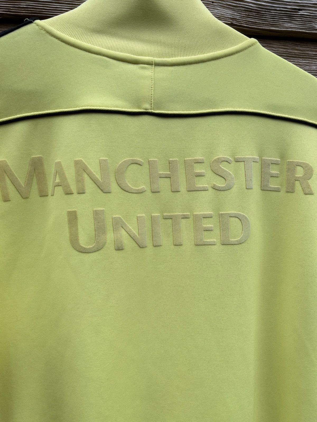 Nike Vintage Nike Manchester United 2011/12 Tracksuit Jacket Size US M / EU 48-50 / 2 - 6 Thumbnail