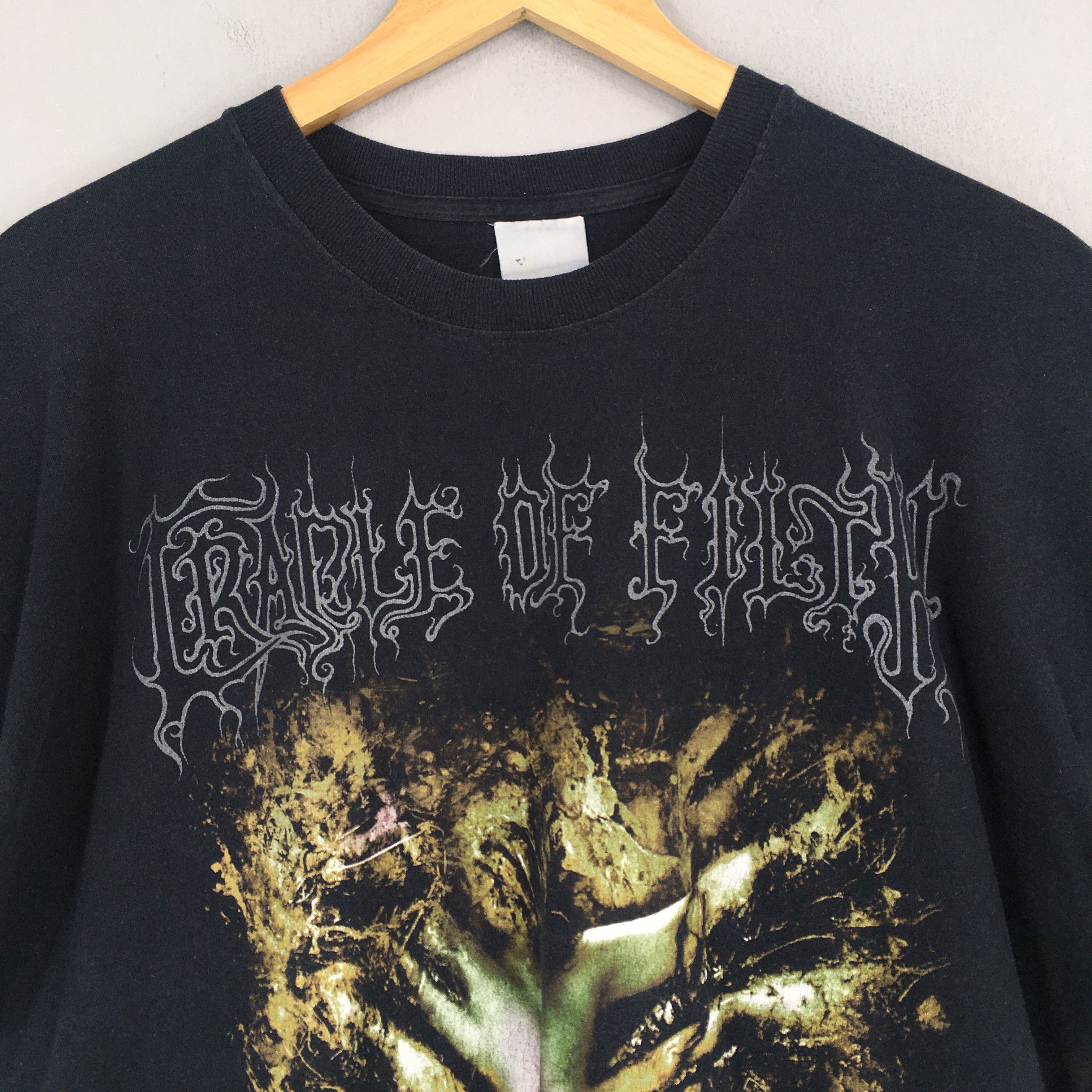 Band Tees Vintage 90's Cradle of Filth Carrion T shirt Large Size US L / EU 52-54 / 3 - 2 Thumbnail