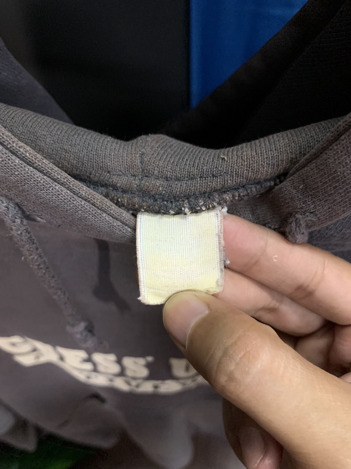 Guess VINTAGE 1993 GUEES HOODIE Size US L / EU 52-54 / 3 - 5 Thumbnail